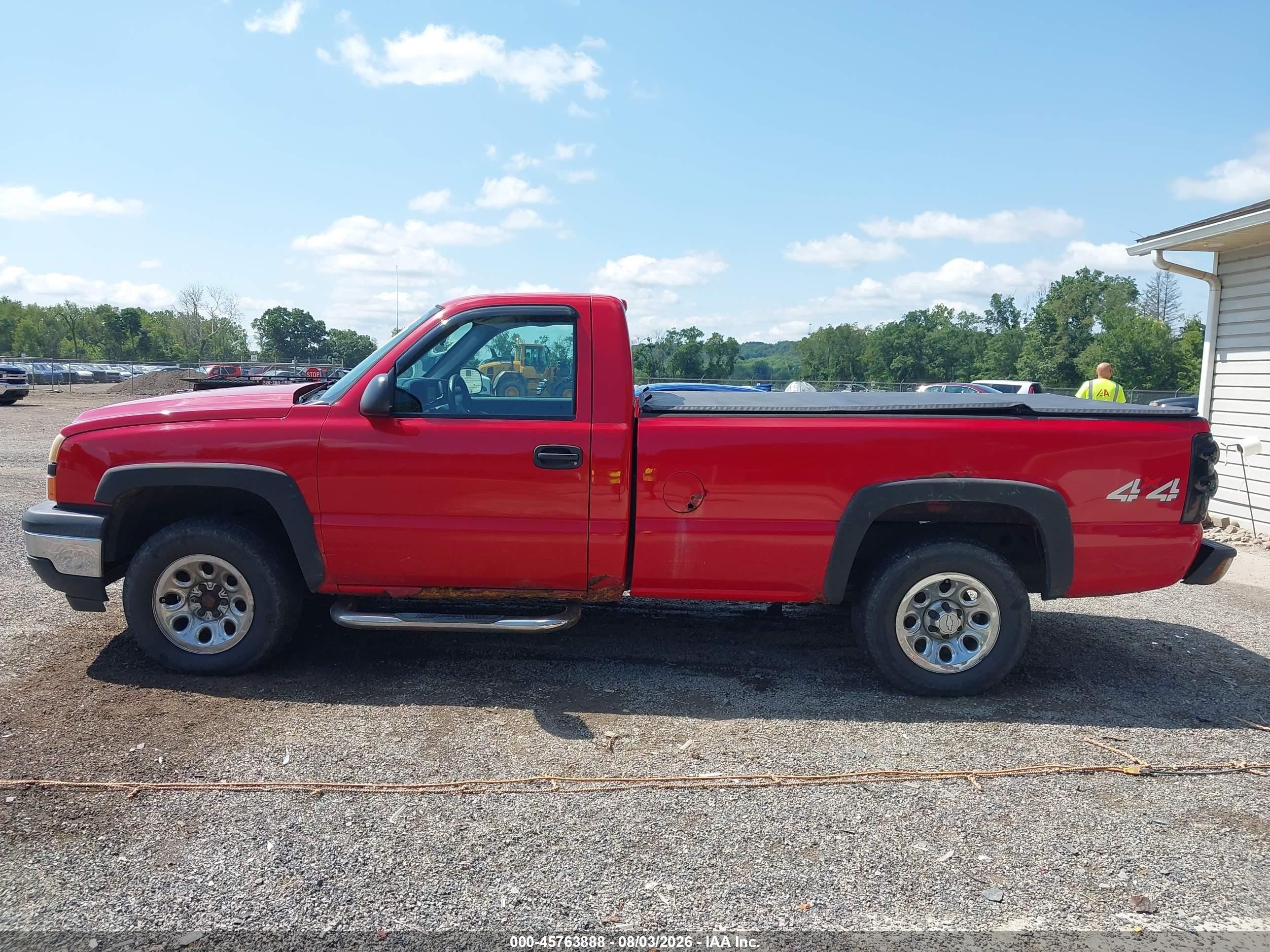 2007 Chevrolet Silverado 1500 Classic Work Truck Red vin: 3GCEK14X17G214188
