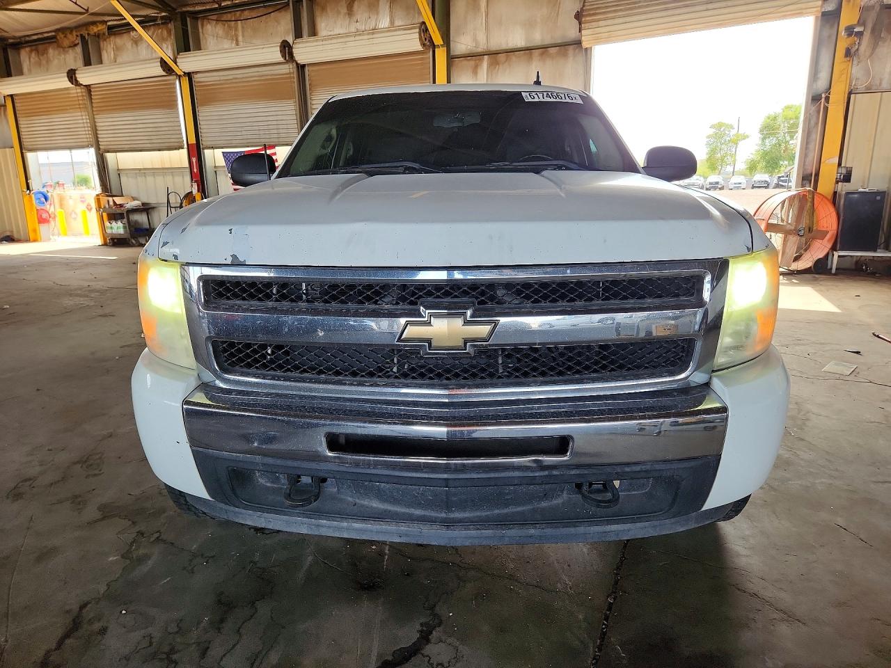 2009 Chevrolet Silverado K1500 Lt White vin: 3GCEK23349G273713