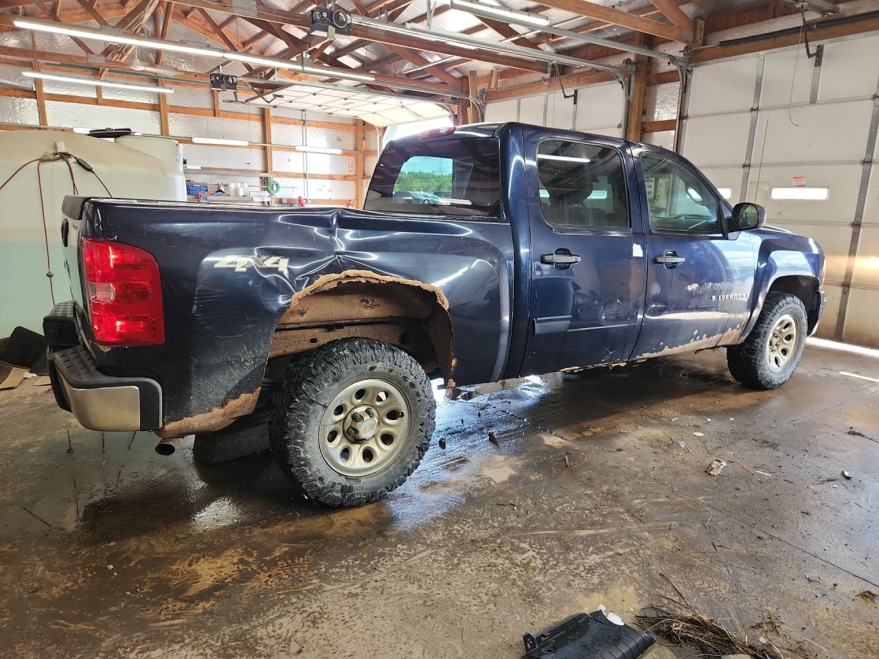 2009 Chevrolet Silverado K1500 Lt Blue vin: 3GCEK23C69G219443 Damage: Right Rear Door, Corrosion, > 12 Inches