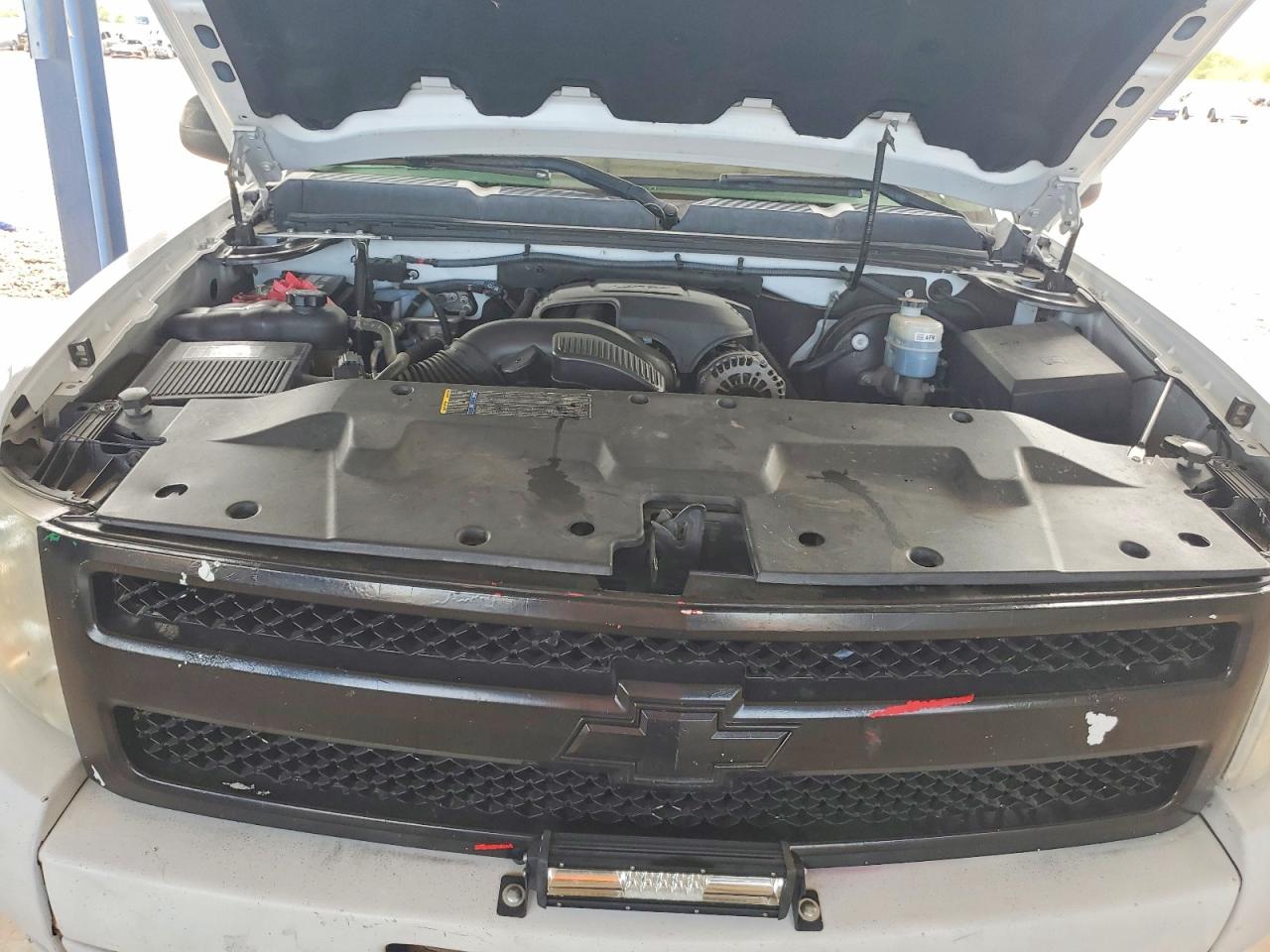 2009 Chevrolet Silverado K1500 Lt White vin: 3GCEK23M09G277685
