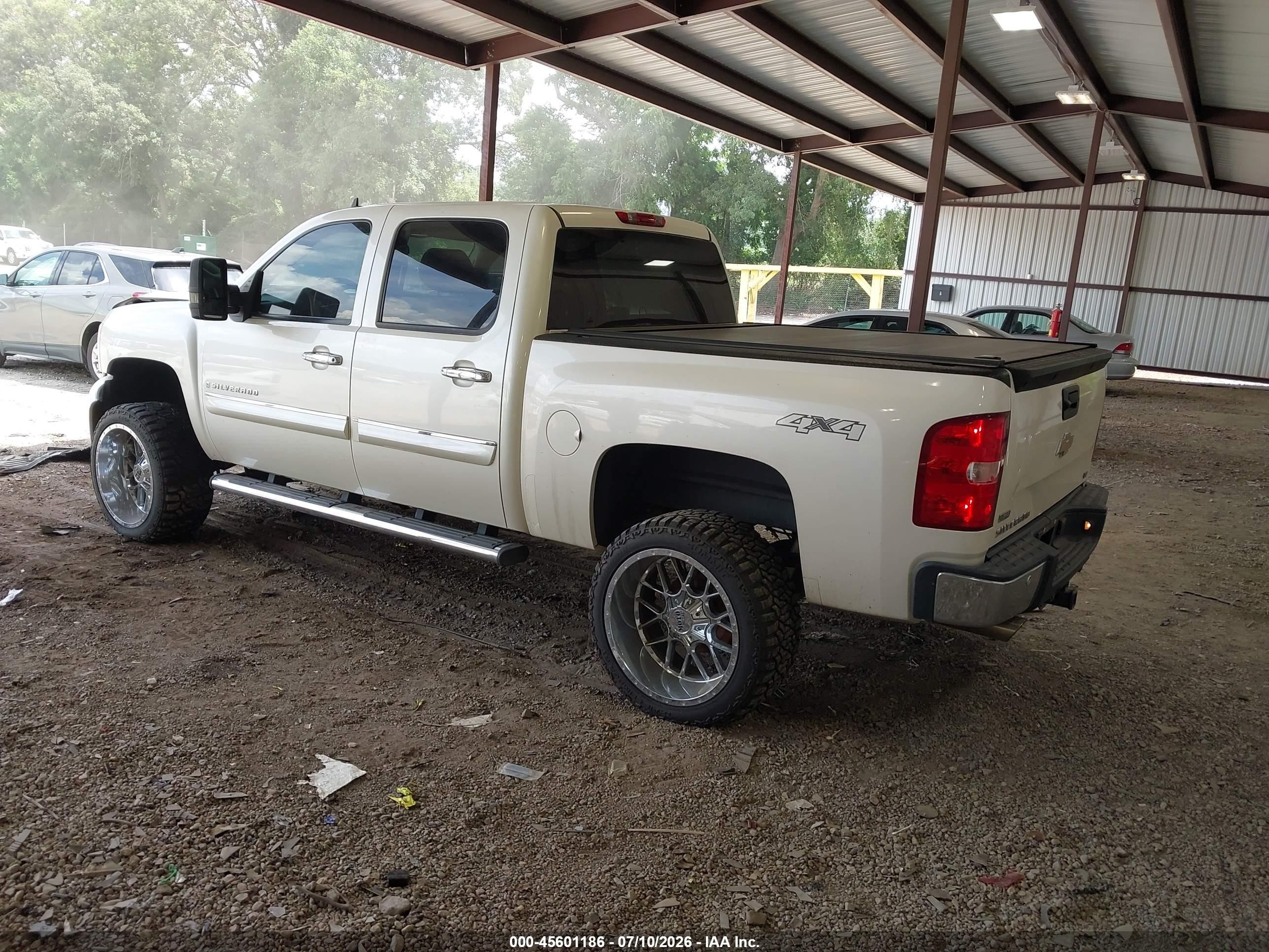 2009 Chevrolet Silverado 1500 Ltz White vin: 3GCEK33369G159055