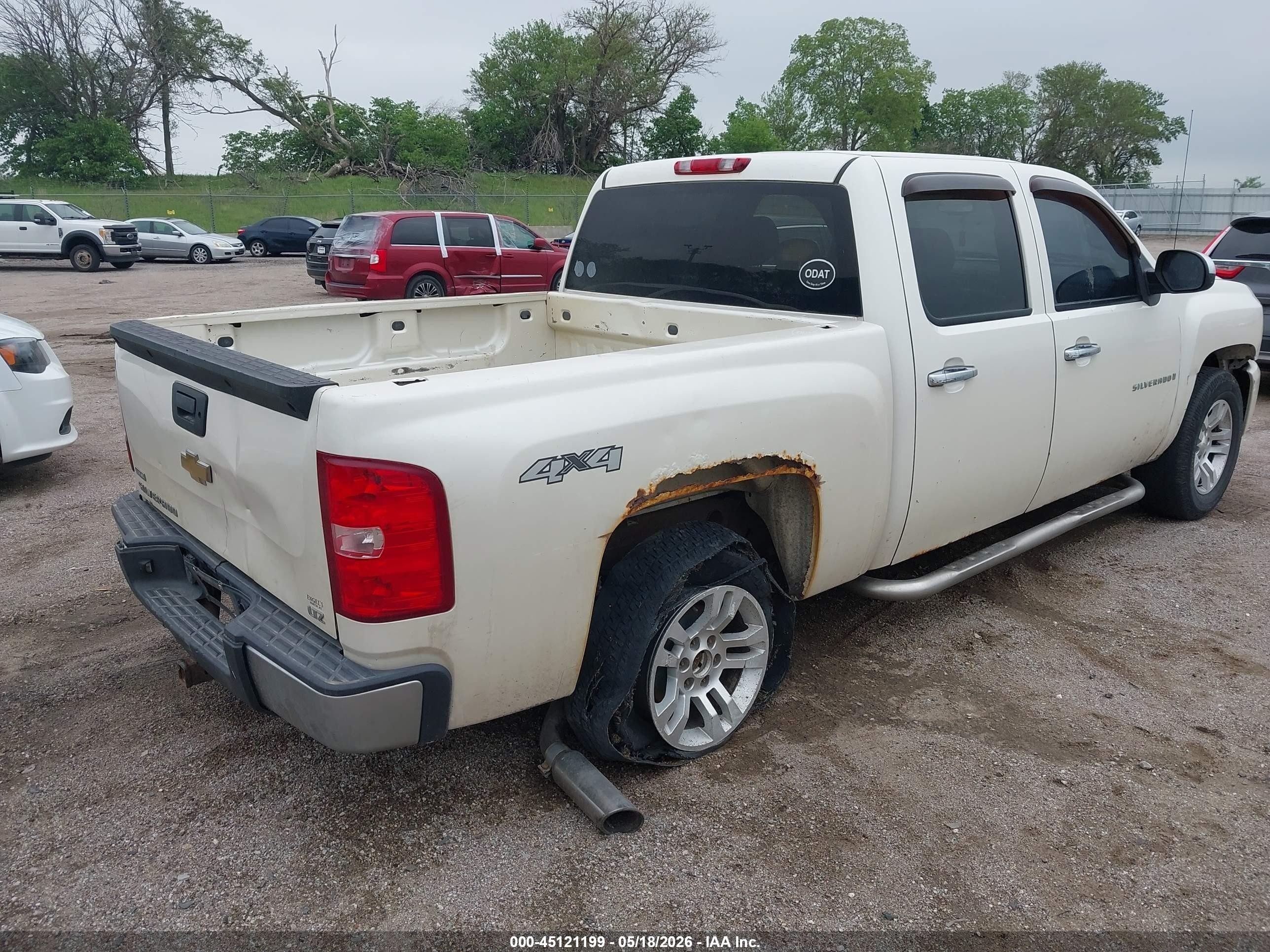 2009 Chevrolet Silverado 1500 Ltz White vin: 3GCEK33389G236847