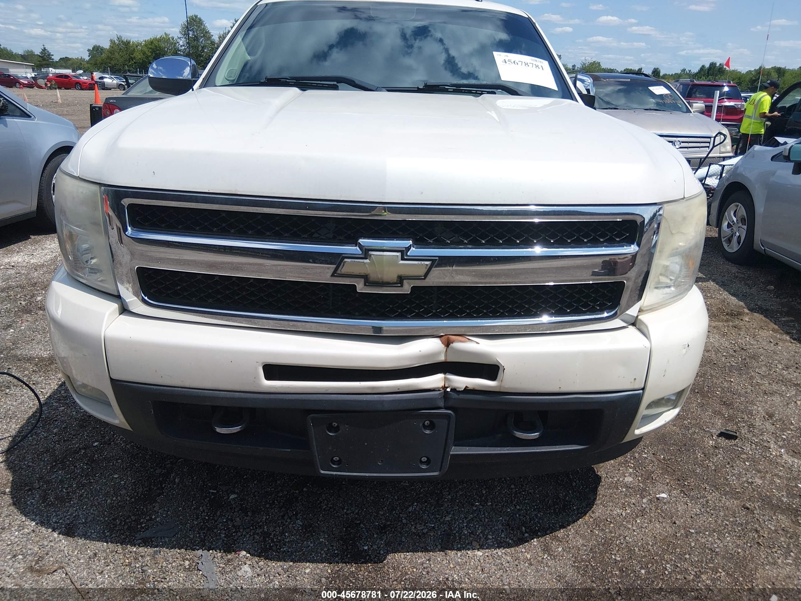 2009 Chevrolet Silverado 1500 Ltz White vin: 3GCEK33399G251311