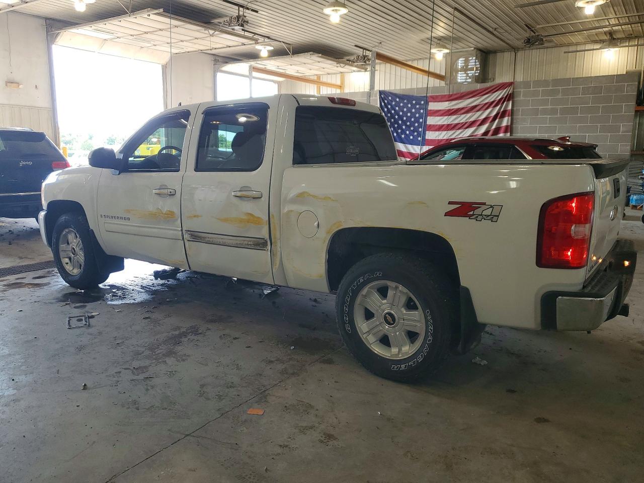2009 Chevrolet Silverado K1500 Ltz White vin: 3GCEK33M09G125489