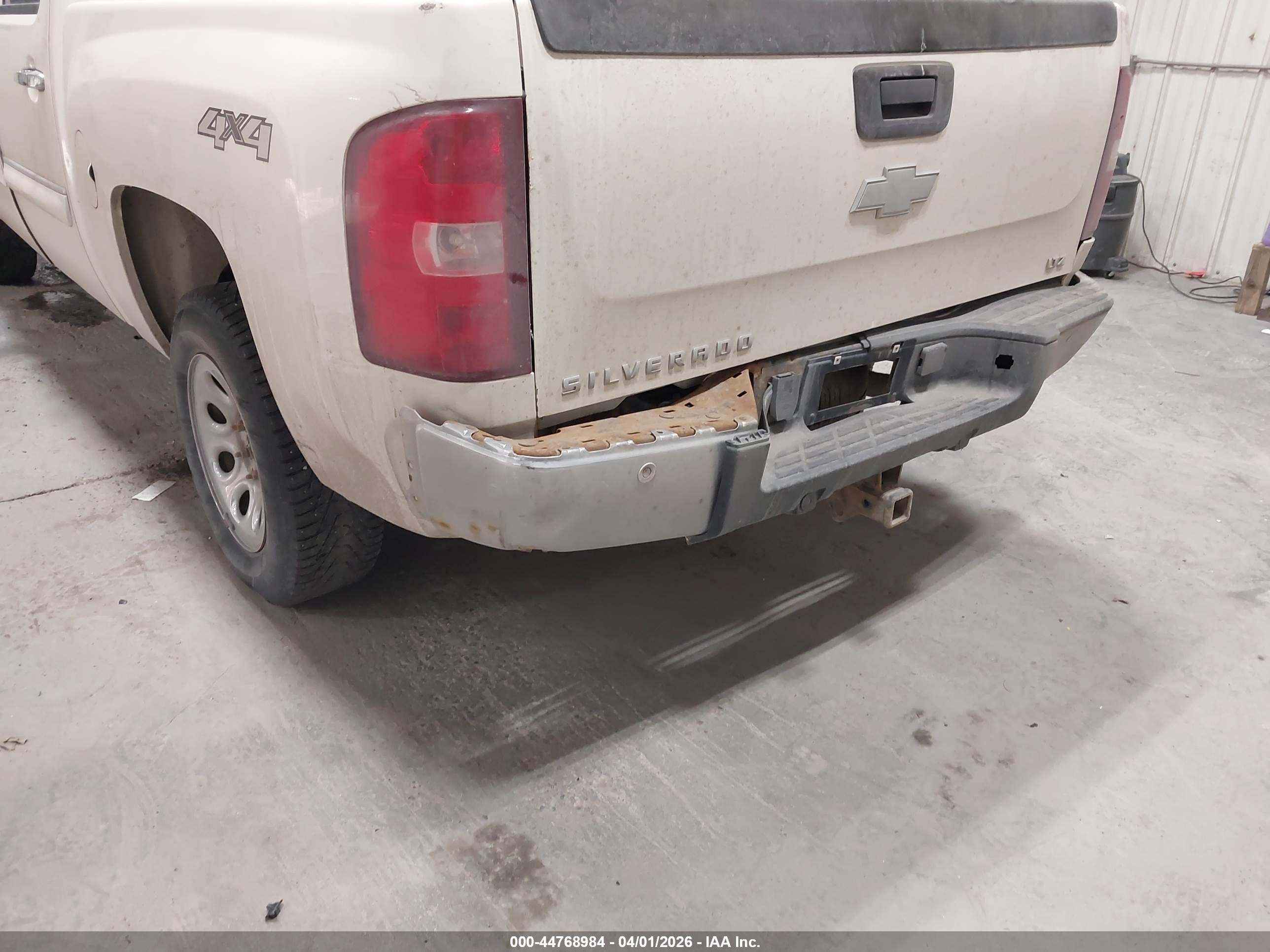 2009 Chevrolet Silverado 1500 Ltz White vin: 3GCEK33M19G158288
