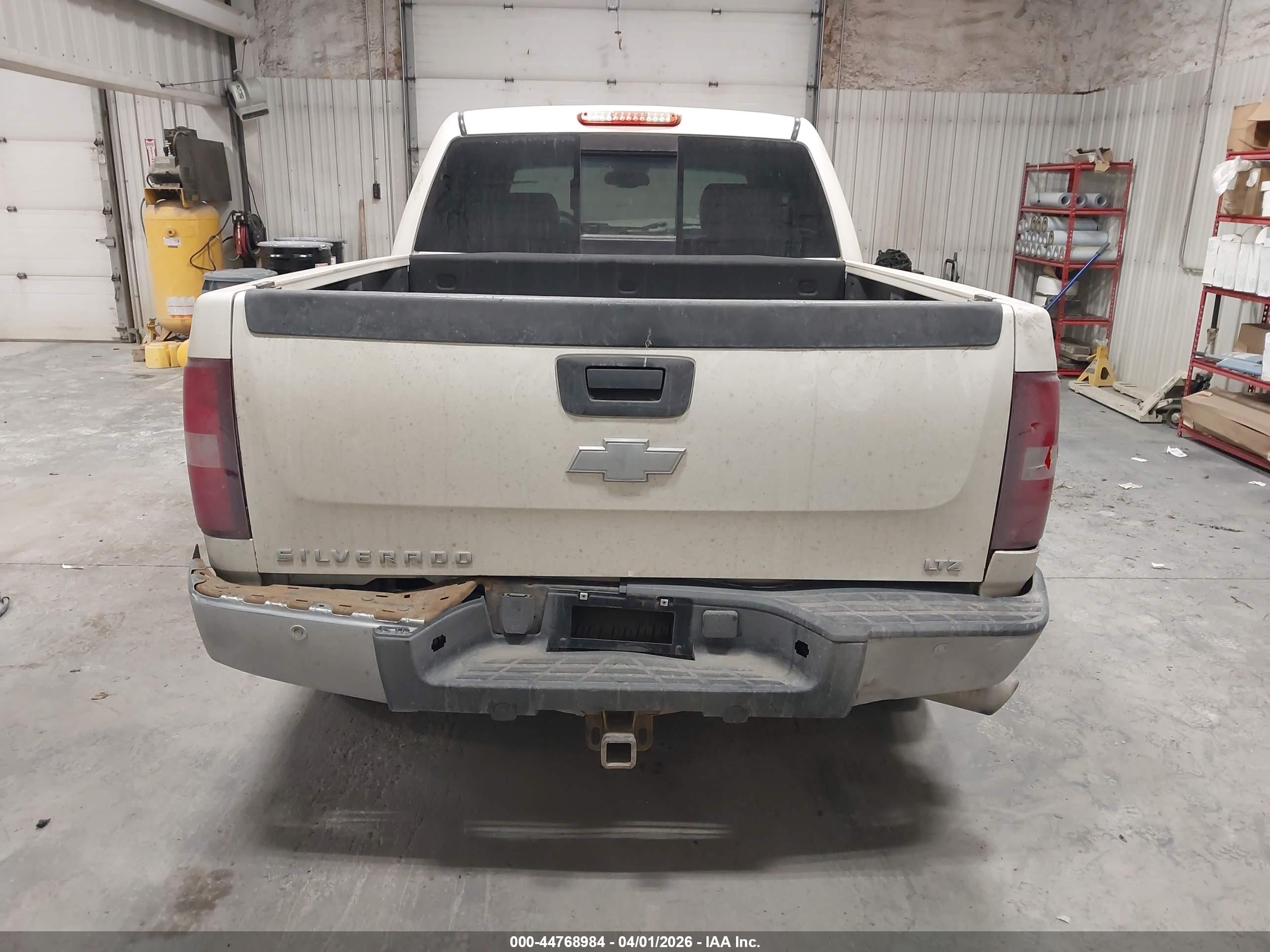 2009 Chevrolet Silverado 1500 Ltz White vin: 3GCEK33M19G158288