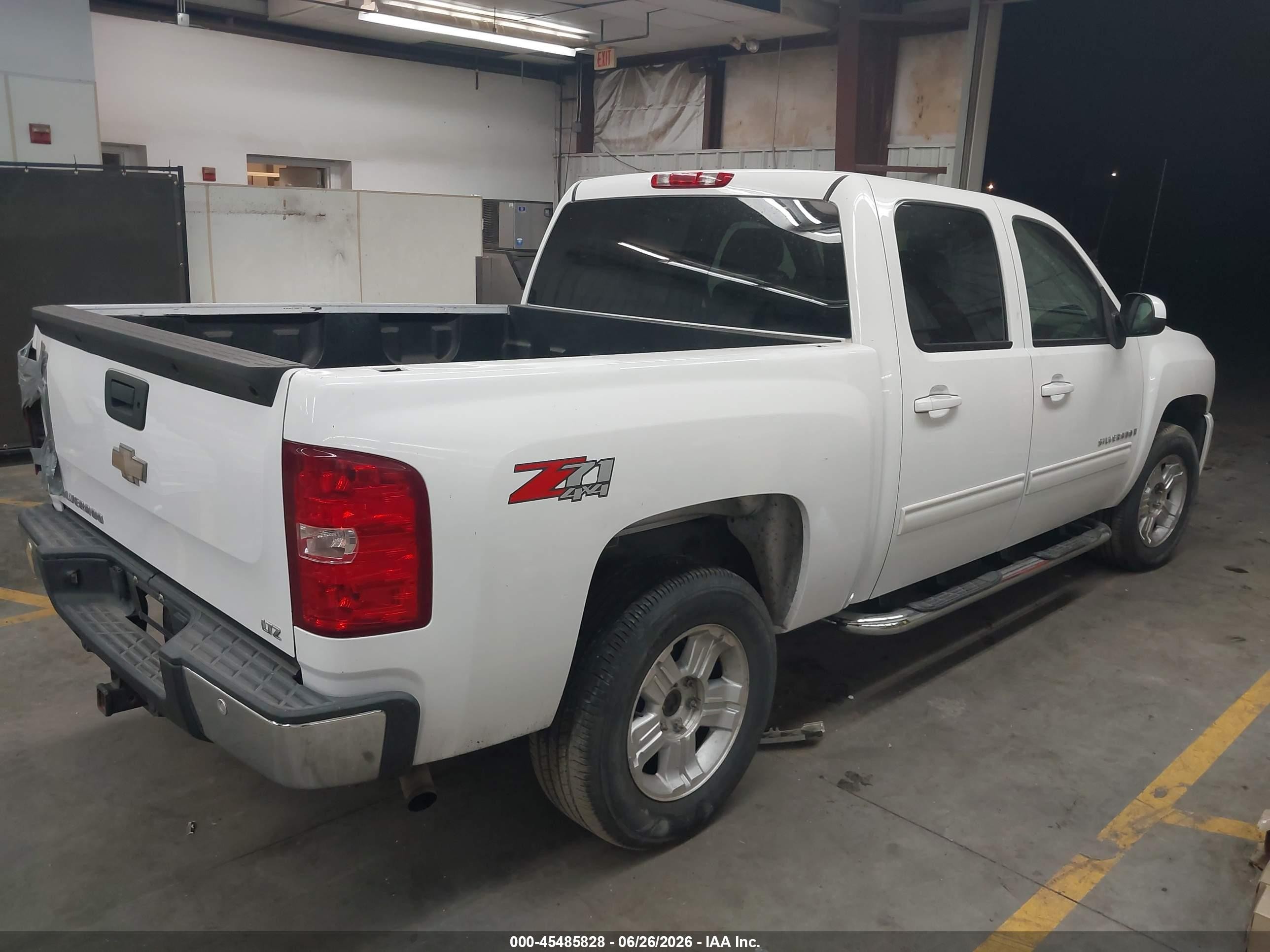 2009 Chevrolet Silverado 1500 Ltz White vin: 3GCEK33M39G102448