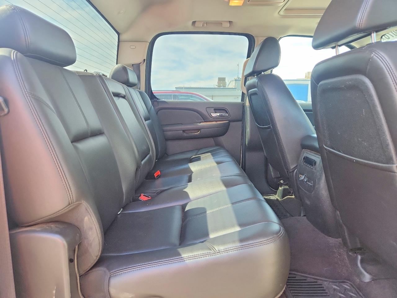 2009 Chevrolet Silverado K1500 Ltz White vin: 3GCEK33M79G238596