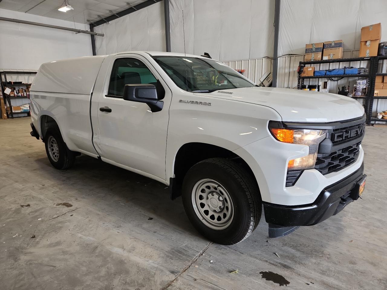 2026 Chevrolet Silverado C1500 White vin: 3GCNAAEK1TG228737 Damage: Right Cab Side, Dent(S) W/ Paint Dmg, 3 To 4 Inches