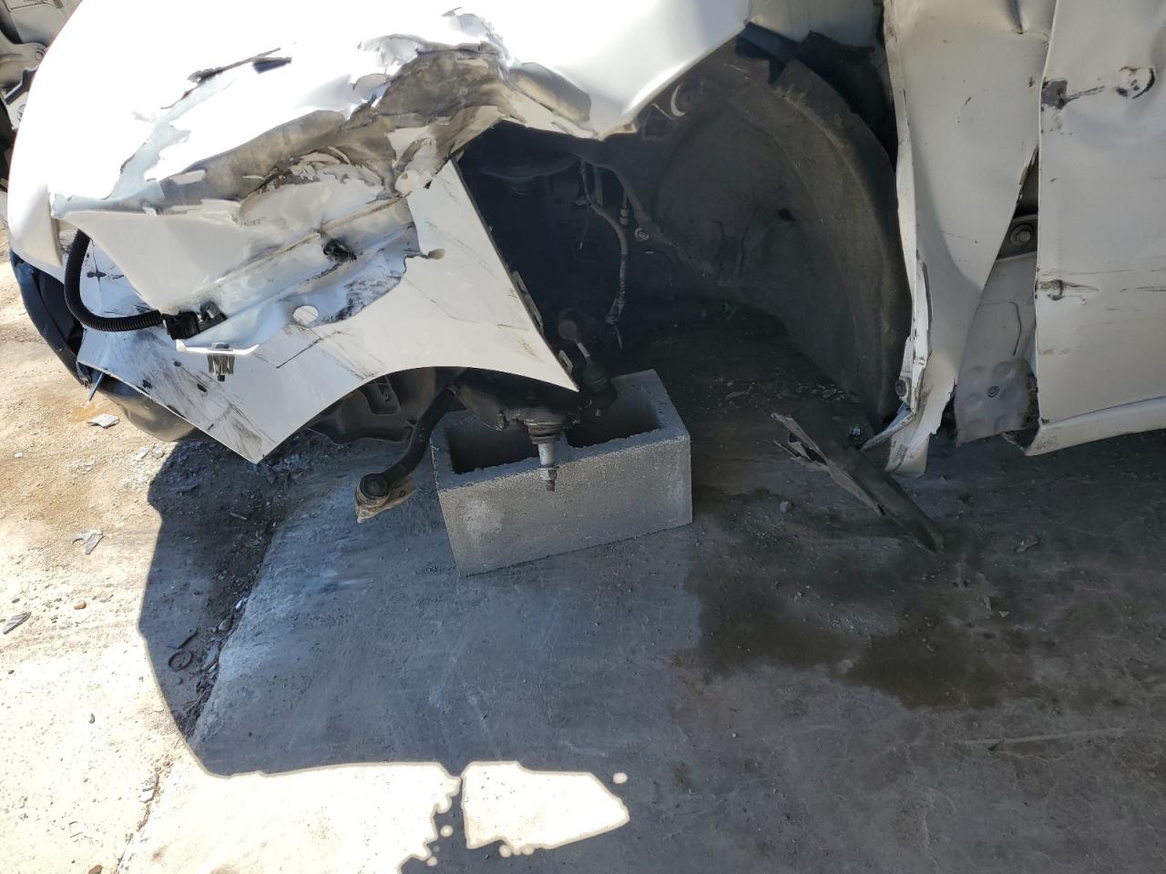 2023 Chevrolet Silverado C1500 White vin: 3GCNAAEK2PG338718 Damage: Left Front Fender, Severe Damage, Replacement Required
