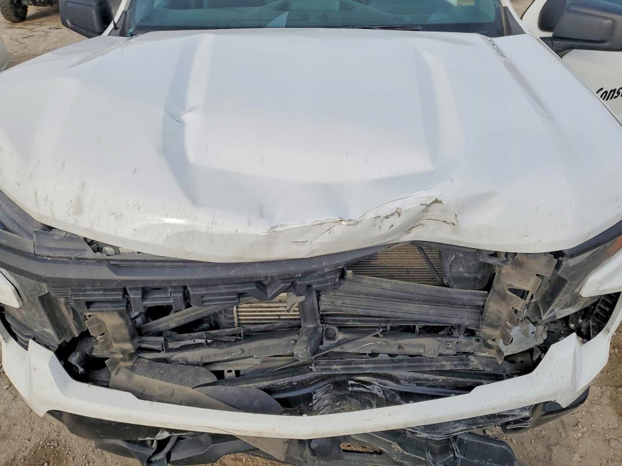 2024 Chevrolet Silverado C1500 White vin: 3GCNAAEK4RG353790