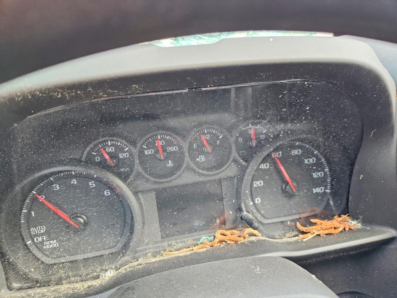 2026 Chevrolet Silverado C1500 White vin: 3GCNAAEK4TG225931