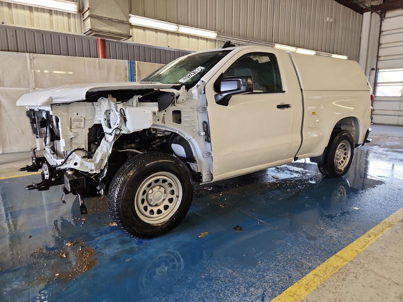 2026 Chevrolet Silverado C1500 White vin: 3GCNAAEKXTG225352 Damage: Left Front Fender, Missing, Replacement Required