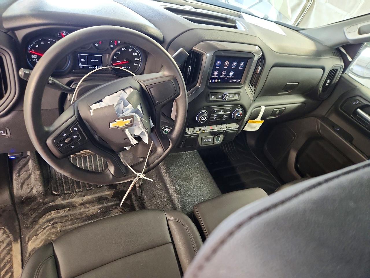 2026 Chevrolet Silverado C1500 White vin: 3GCNAAEKXTG225352