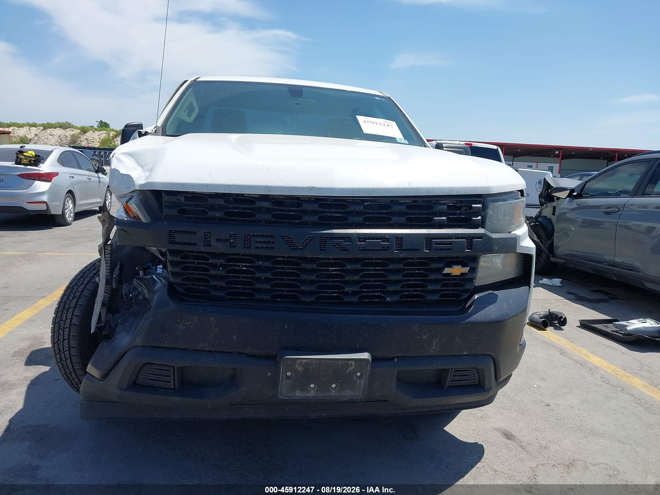 2021 Chevrolet Silverado 1500 2wd  Long Bed Wt Белый vin: 3GCNWAEH9MG297425
