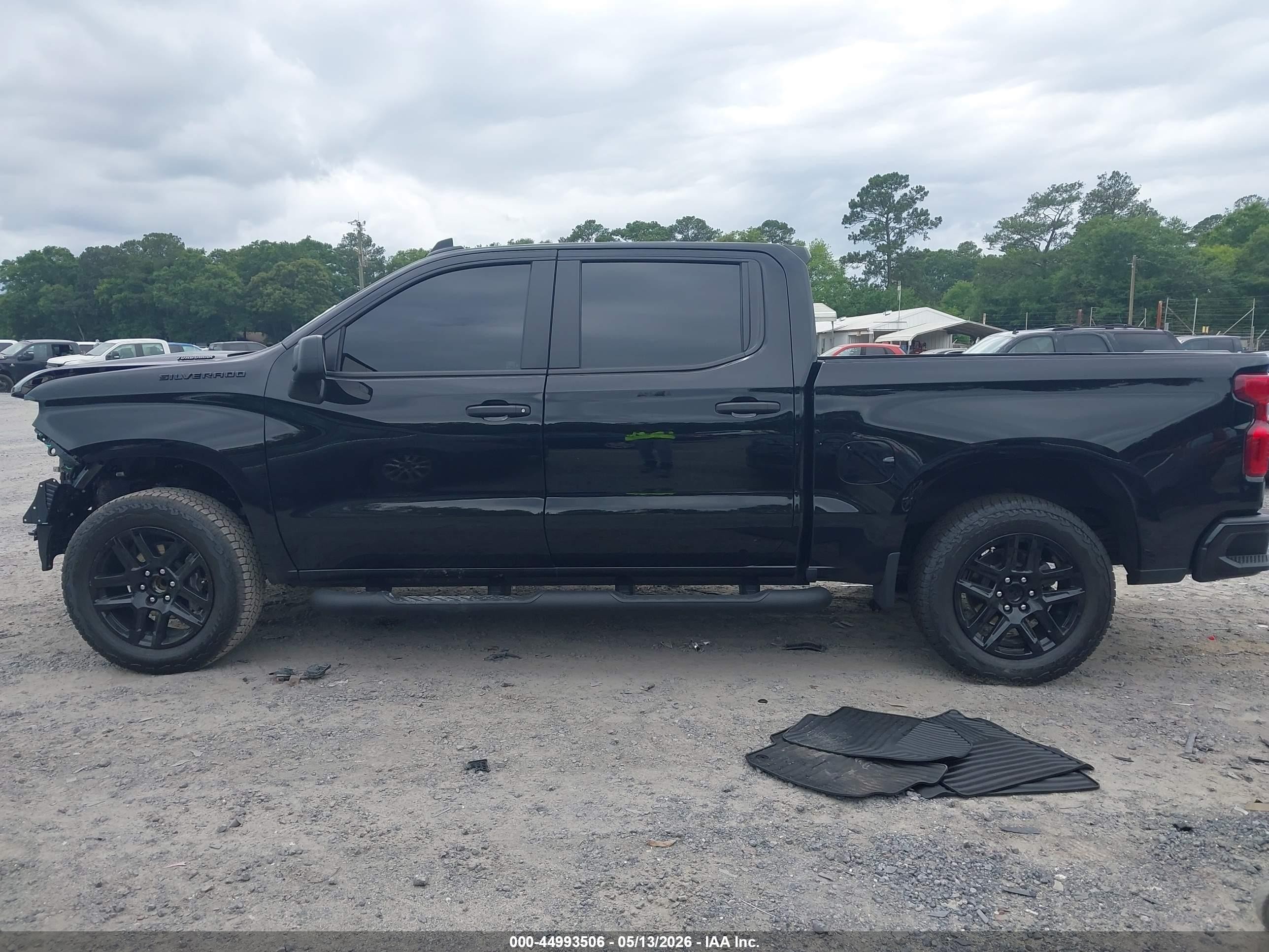 2026 Chevrolet Silverado 1500 2wd  Short Bed Custom Black vin: 3GCPABEK8TG188915