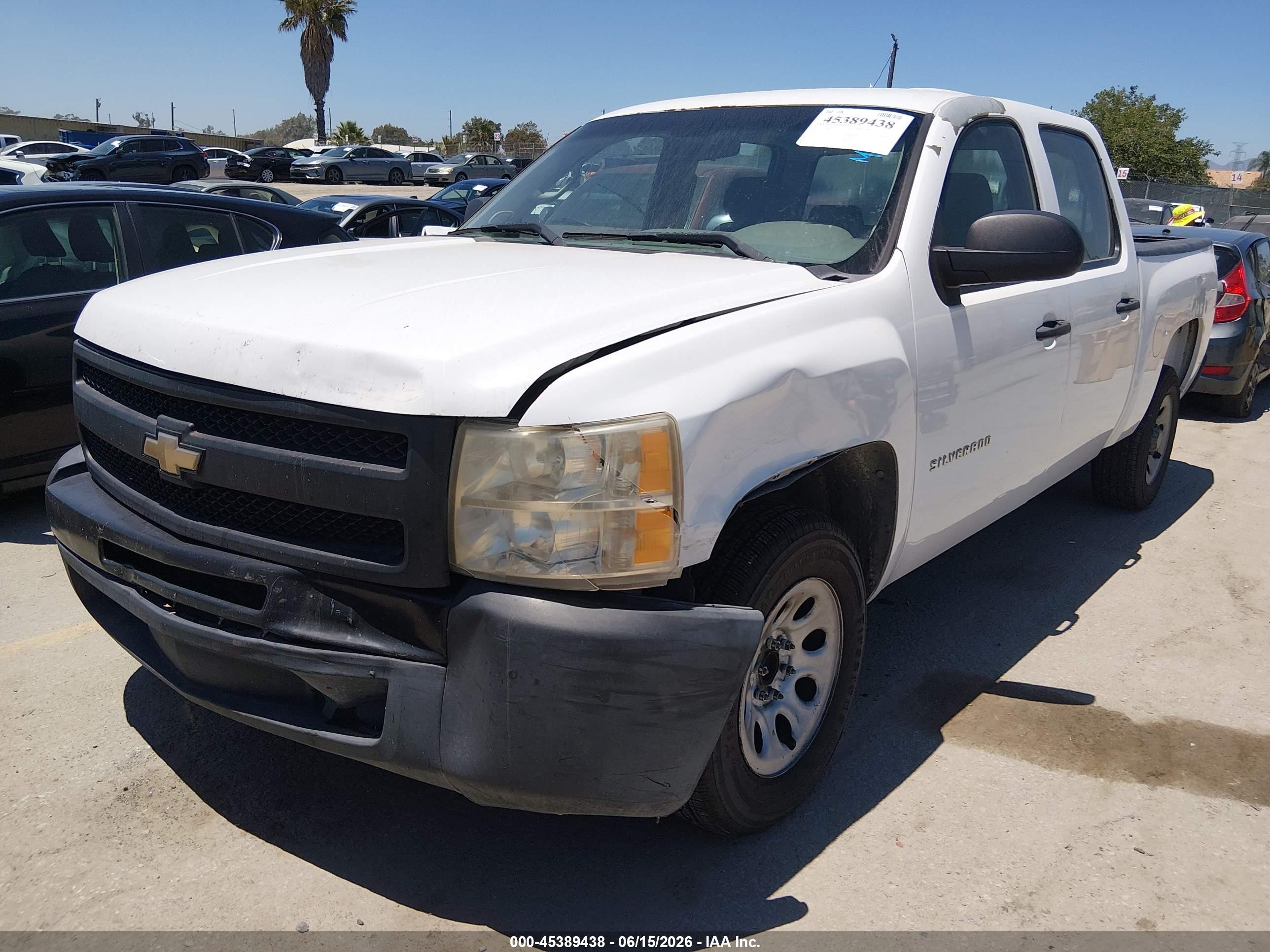 2011 Chevrolet Silverado 1500 Work Truck Белый vin: 3GCPCPEA0BG216199