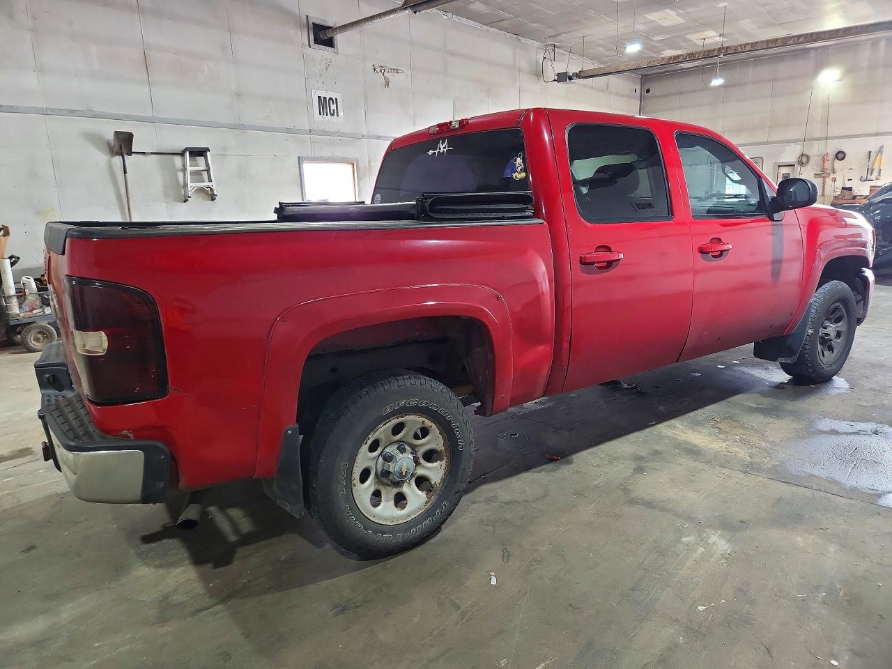 2011 Chevrolet Silverado C1500 Красный vin: 3GCPCPEA0BG225257
