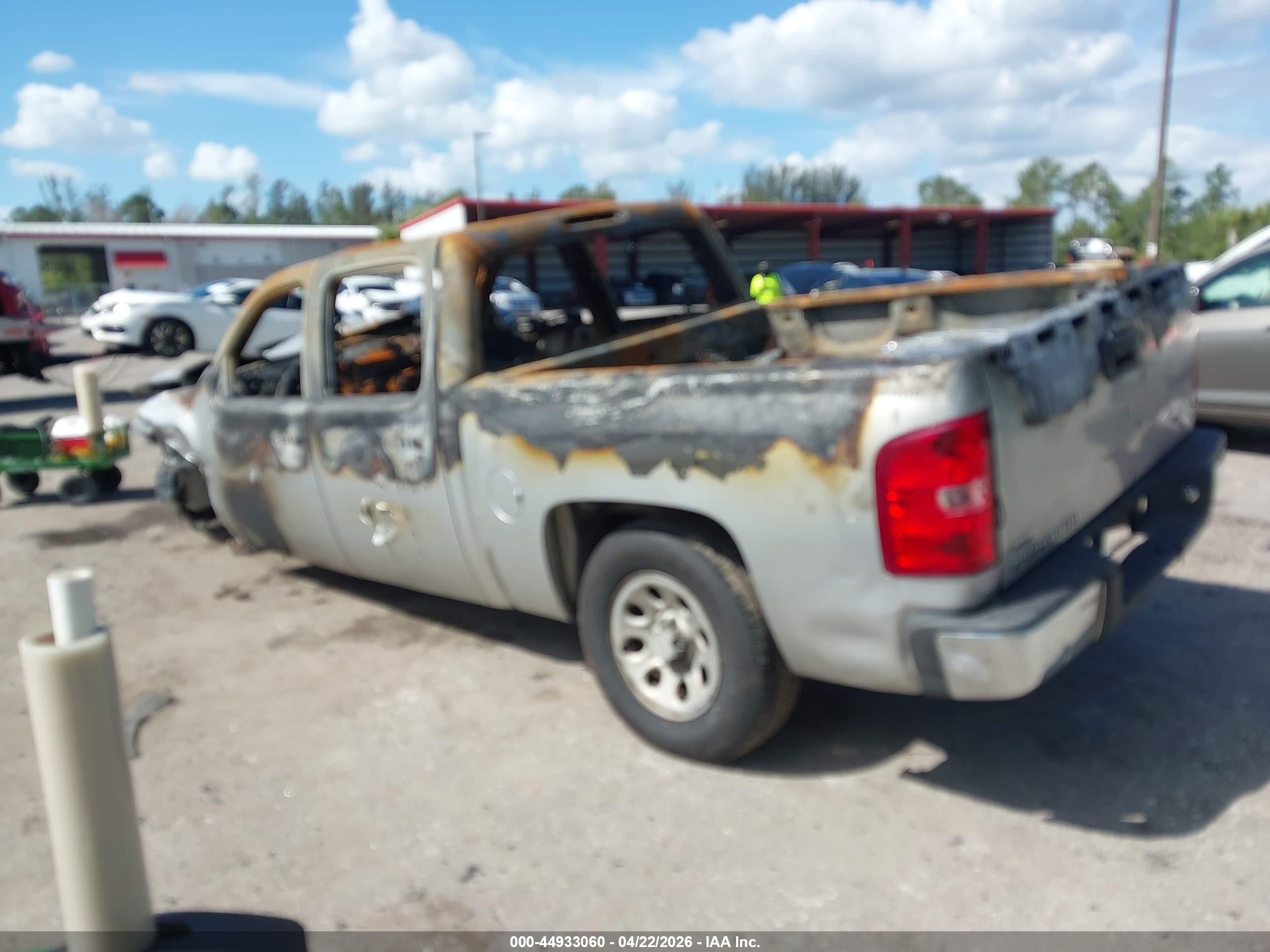 2011 Chevrolet Silverado 1500 Work Truck Серебряный vin: 3GCPCPEA2BG254291