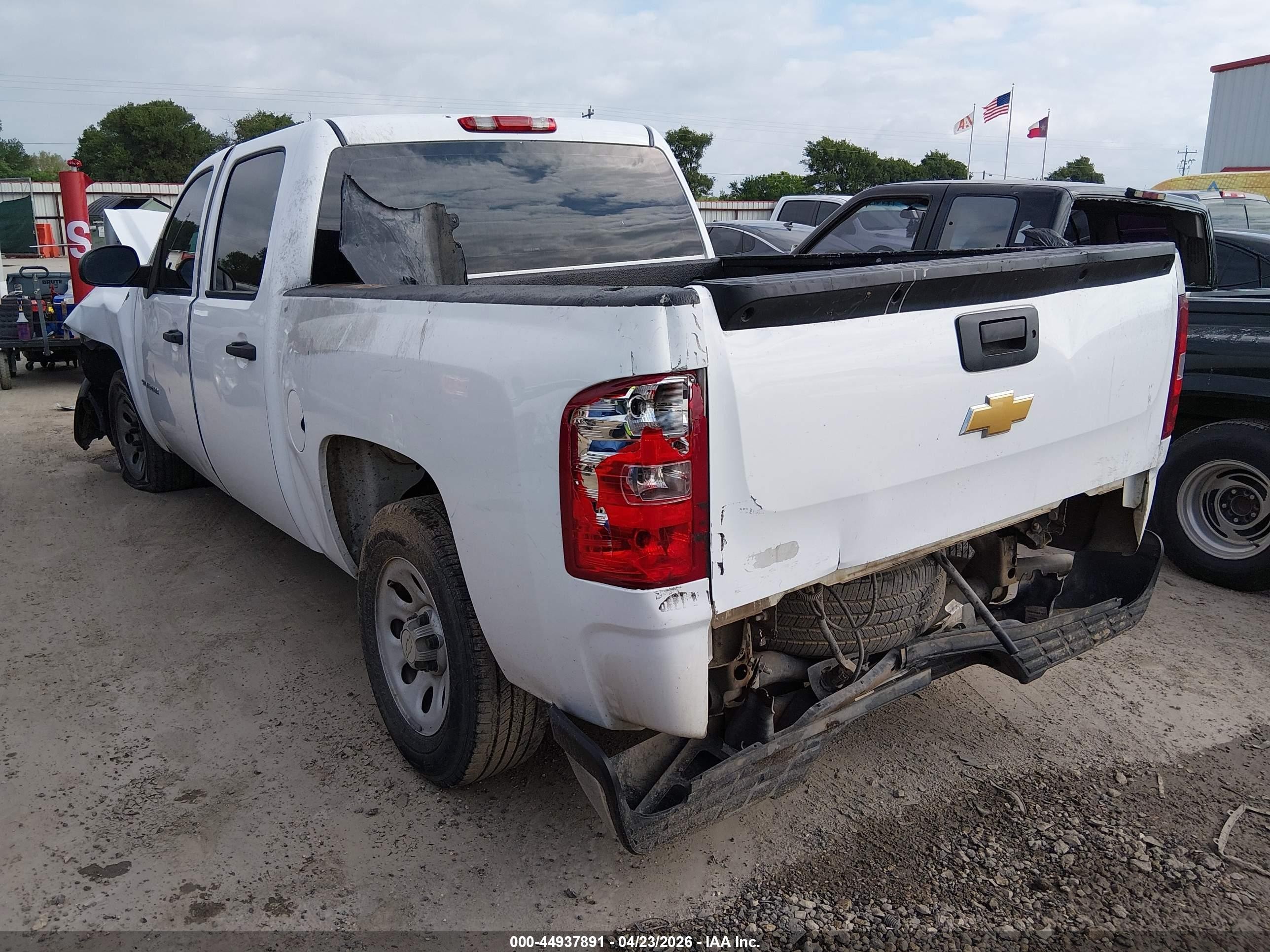 2013 Chevrolet Silverado 1500 Work Truck White vin: 3GCPCPEA2DG268100