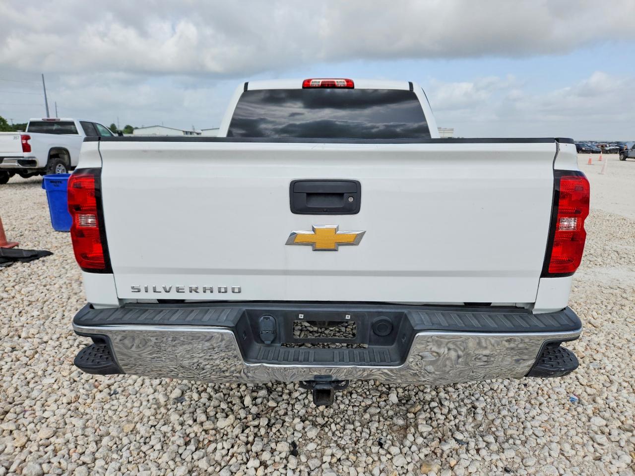 2015 Chevrolet Silverado C1500 White vin: 3GCPCPEC7FG372182
