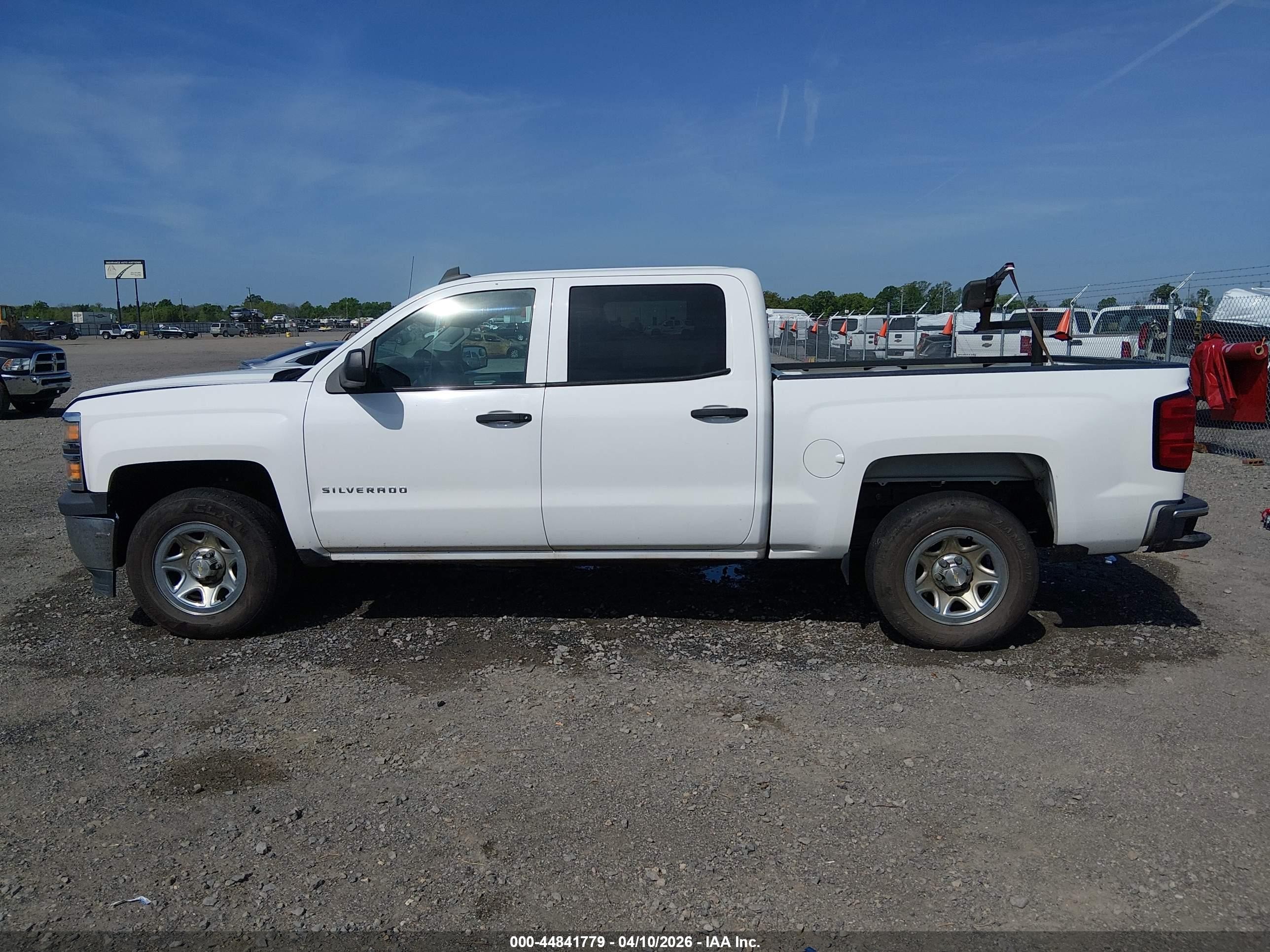 2015 Chevrolet Silverado 1500 Ls White vin: 3GCPCPEC7FG411966