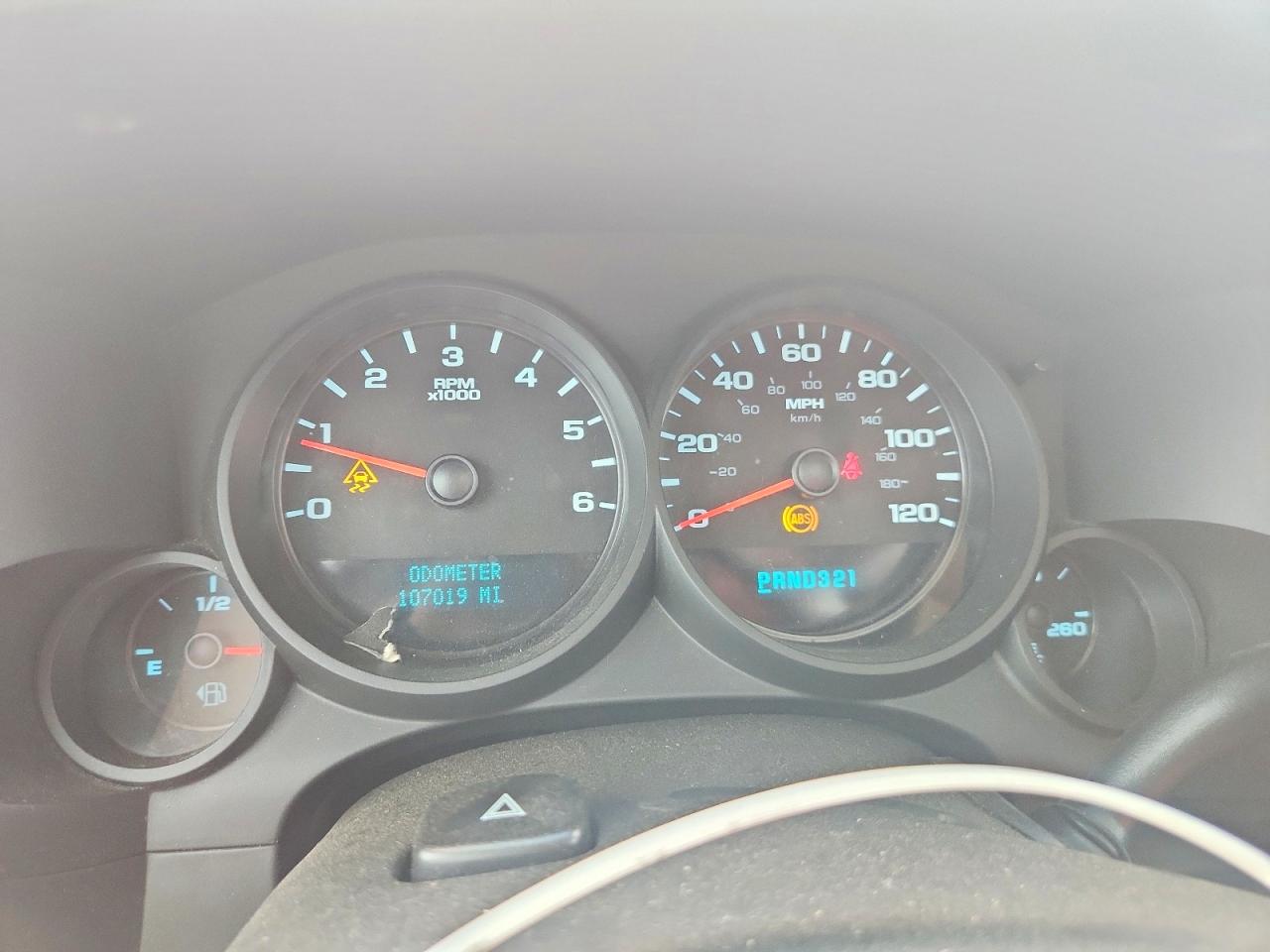 2011 Chevrolet Silverado C1500 Ls White vin: 3GCPCREA0BG121976