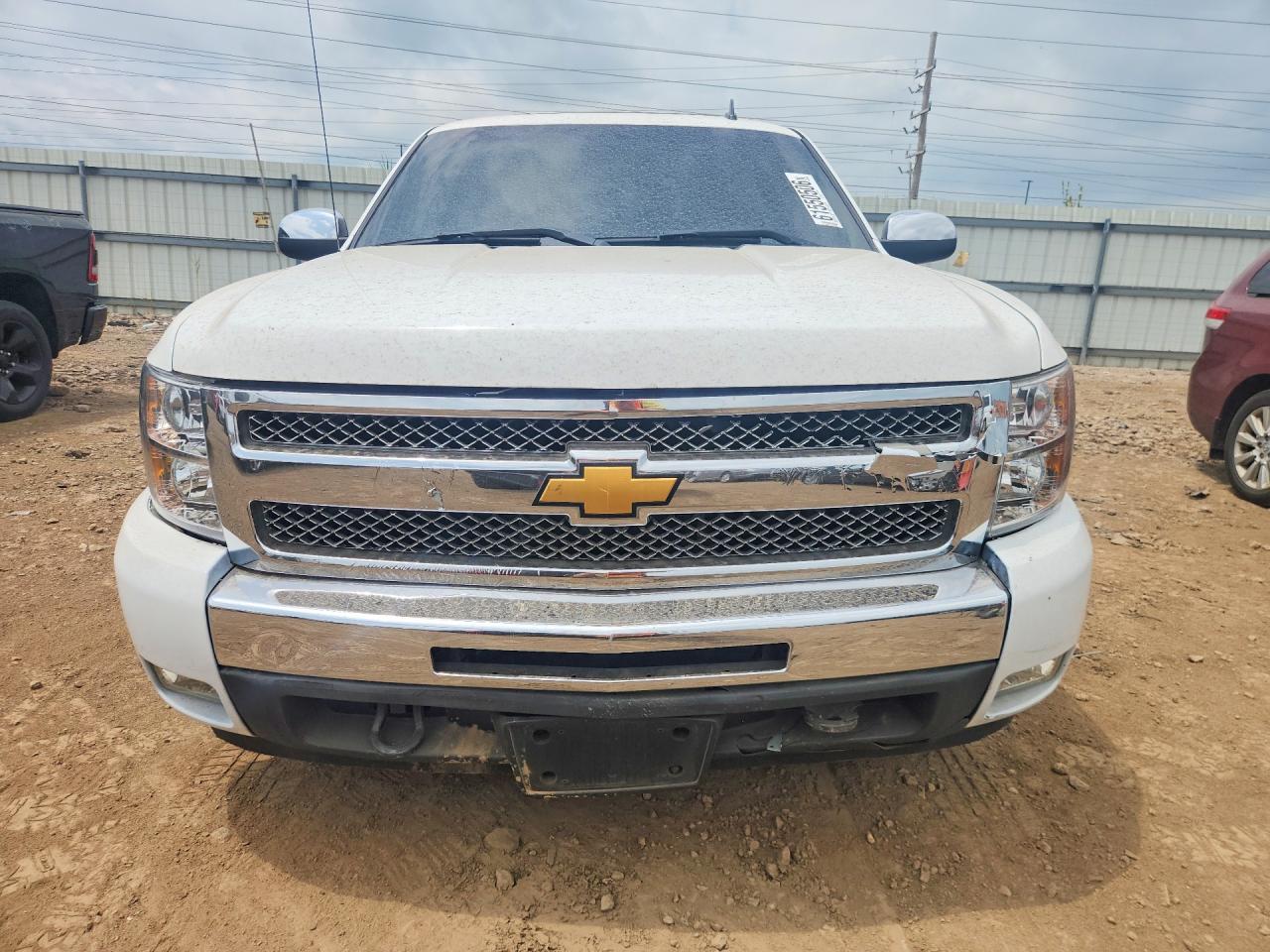 2011 Chevrolet Silverado C1500 Ls White vin: 3GCPCREA0BG121976