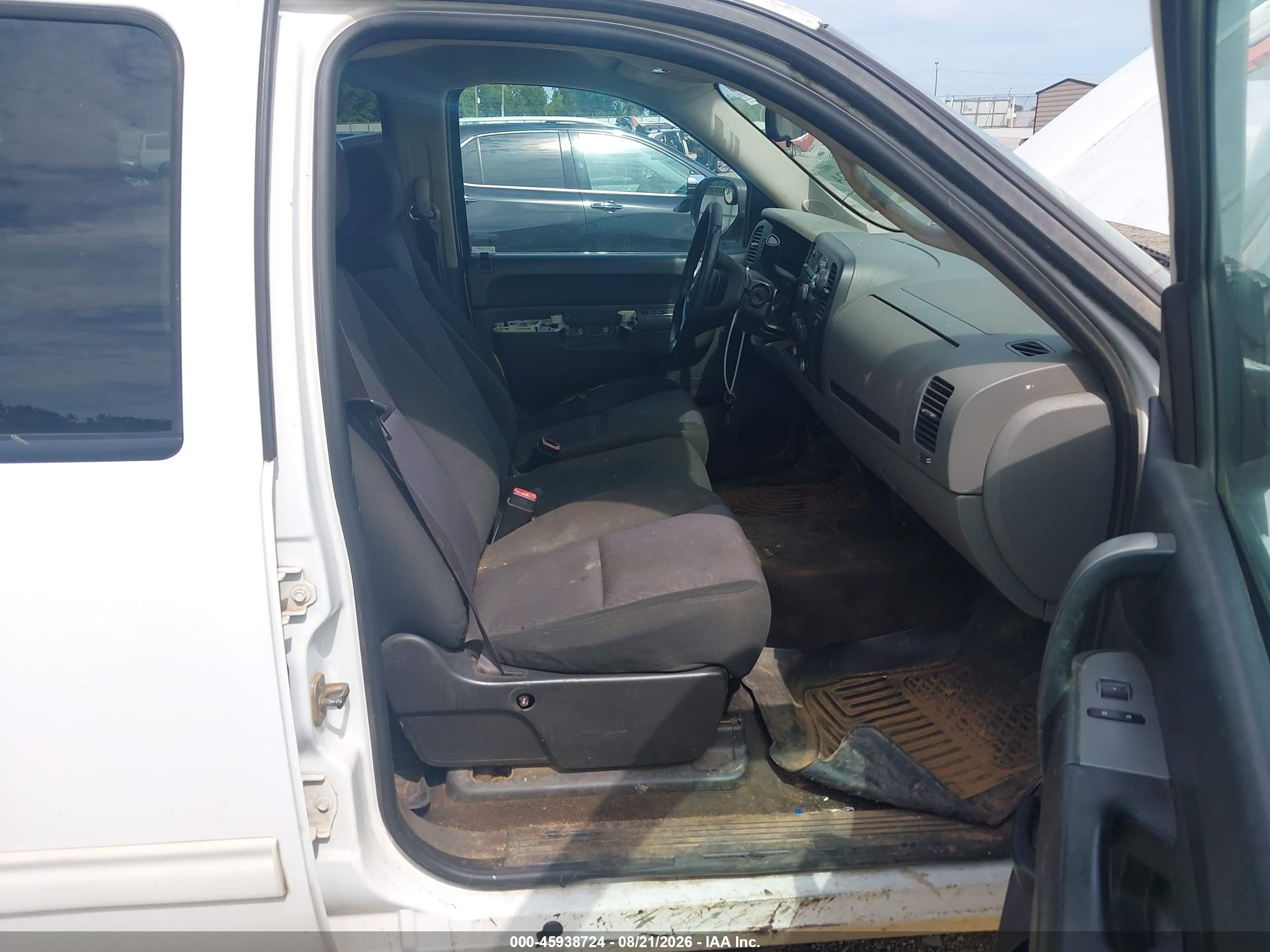 2012 Chevrolet Silverado 1500 Ls White vin: 3GCPCREA0CG219360