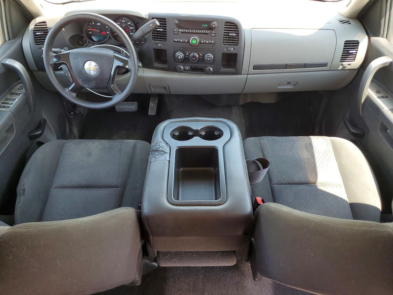 2011 Chevrolet Silverado C1500 Ls White vin: 3GCPCREA1BG152105