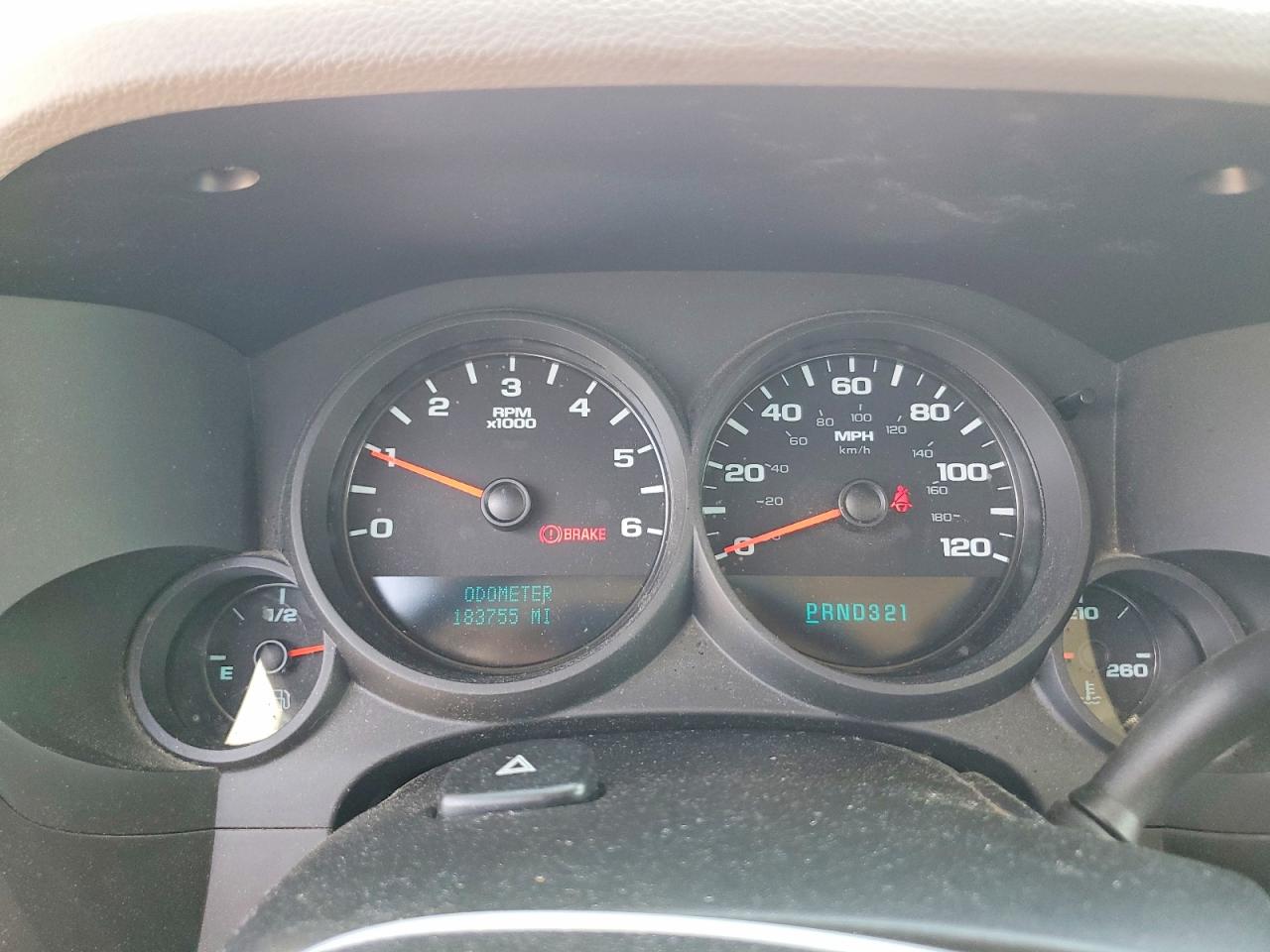 2011 Chevrolet Silverado C1500 Ls White vin: 3GCPCREA1BG152105