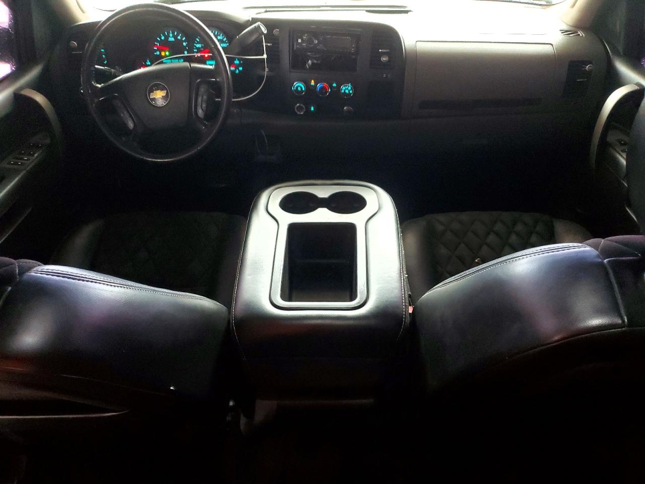 2011 Chevrolet Silverado C1500 Ls White vin: 3GCPCREA1BG217308