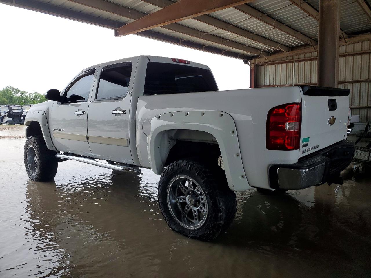 2011 Chevrolet Silverado C1500 Ls White vin: 3GCPCREA1BG217308