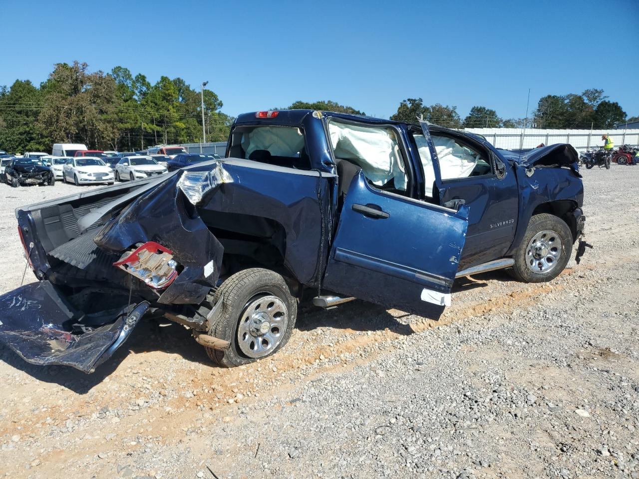2011 Chevrolet Silverado C1500 Ls Blue vin: 3GCPCREA1BG334192
