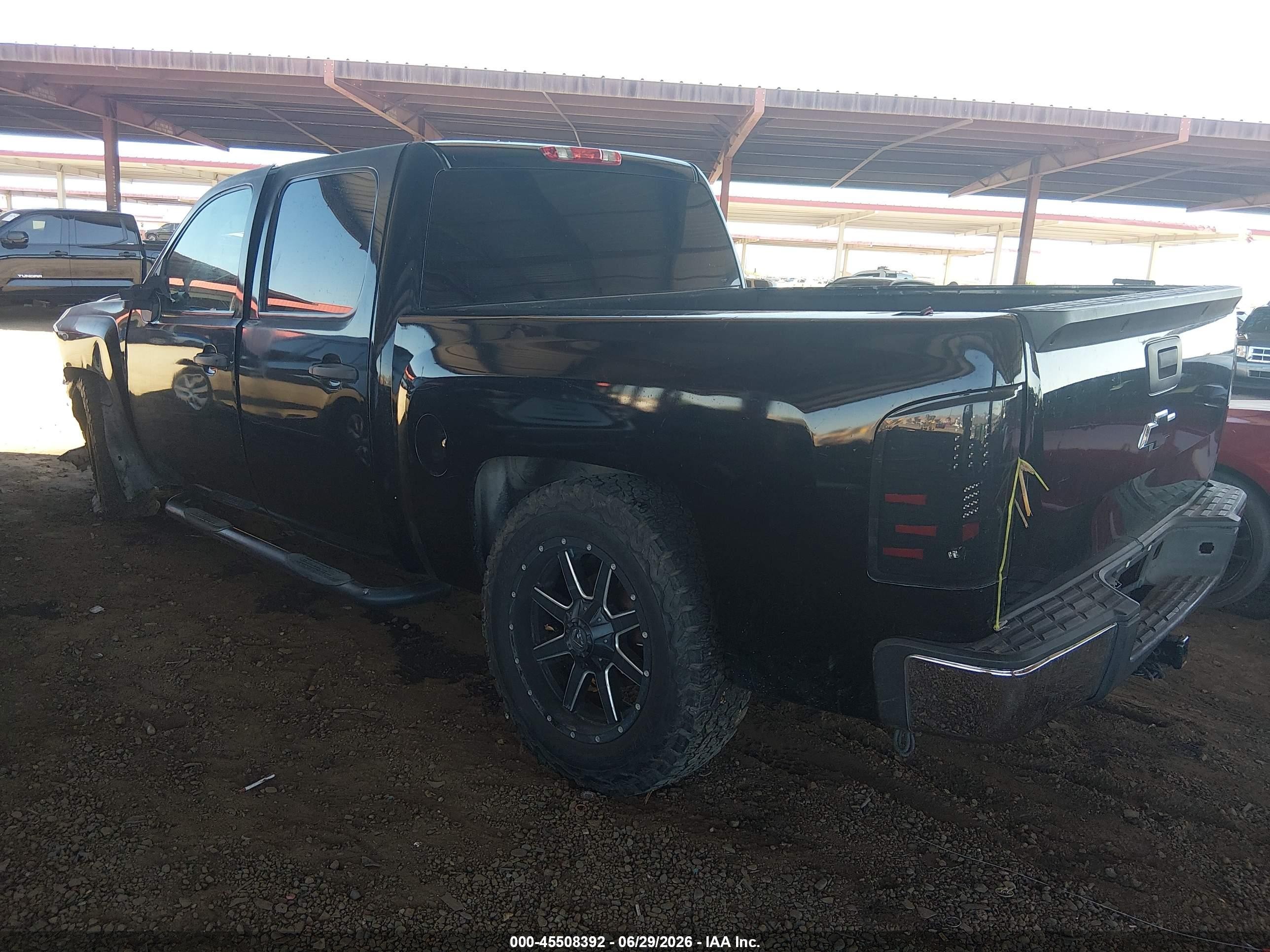 2011 Chevrolet Silverado 1500 Ls Black vin: 3GCPCREA2BG387676