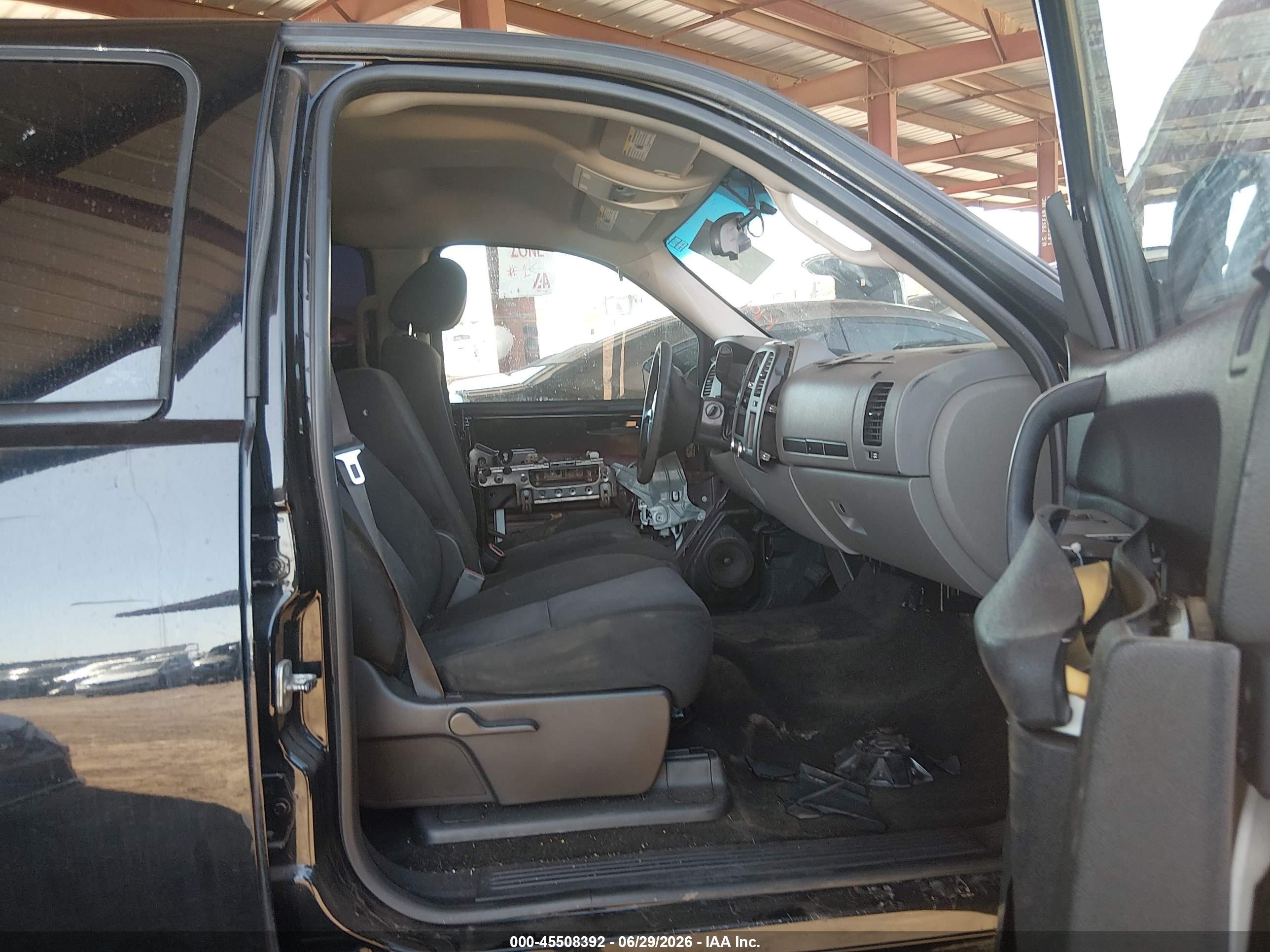 2011 Chevrolet Silverado 1500 Ls Black vin: 3GCPCREA2BG387676