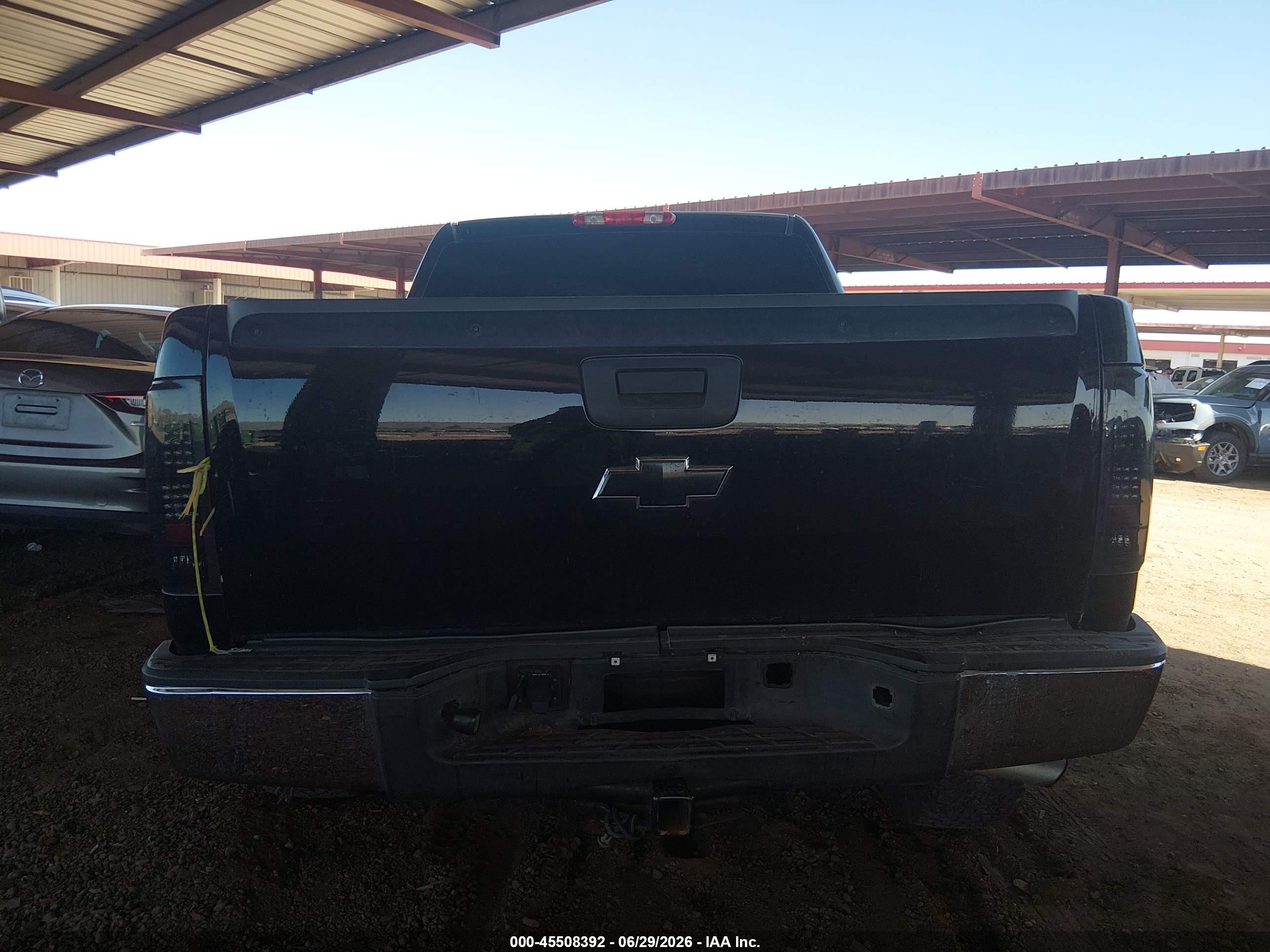 2011 Chevrolet Silverado 1500 Ls Black vin: 3GCPCREA2BG387676