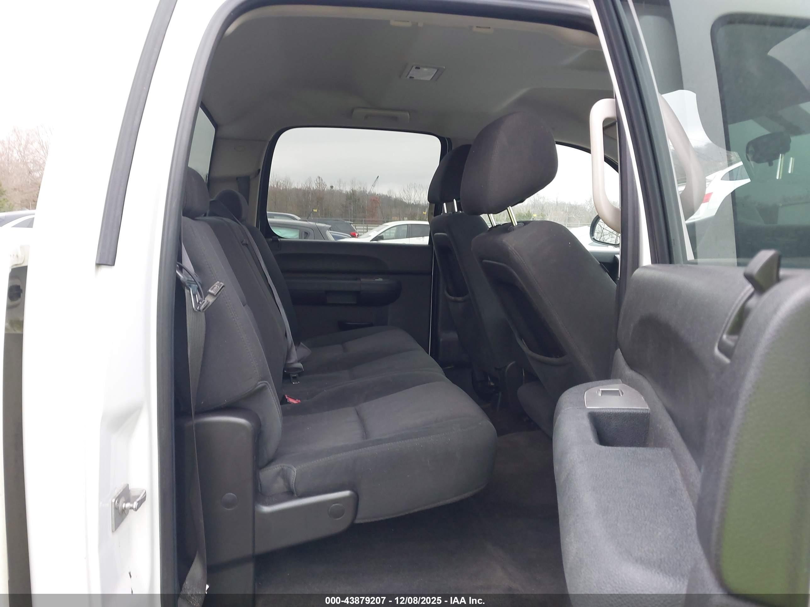 2012 Chevrolet Silverado 1500 Ls White vin: 3GCPCREA2CG295579