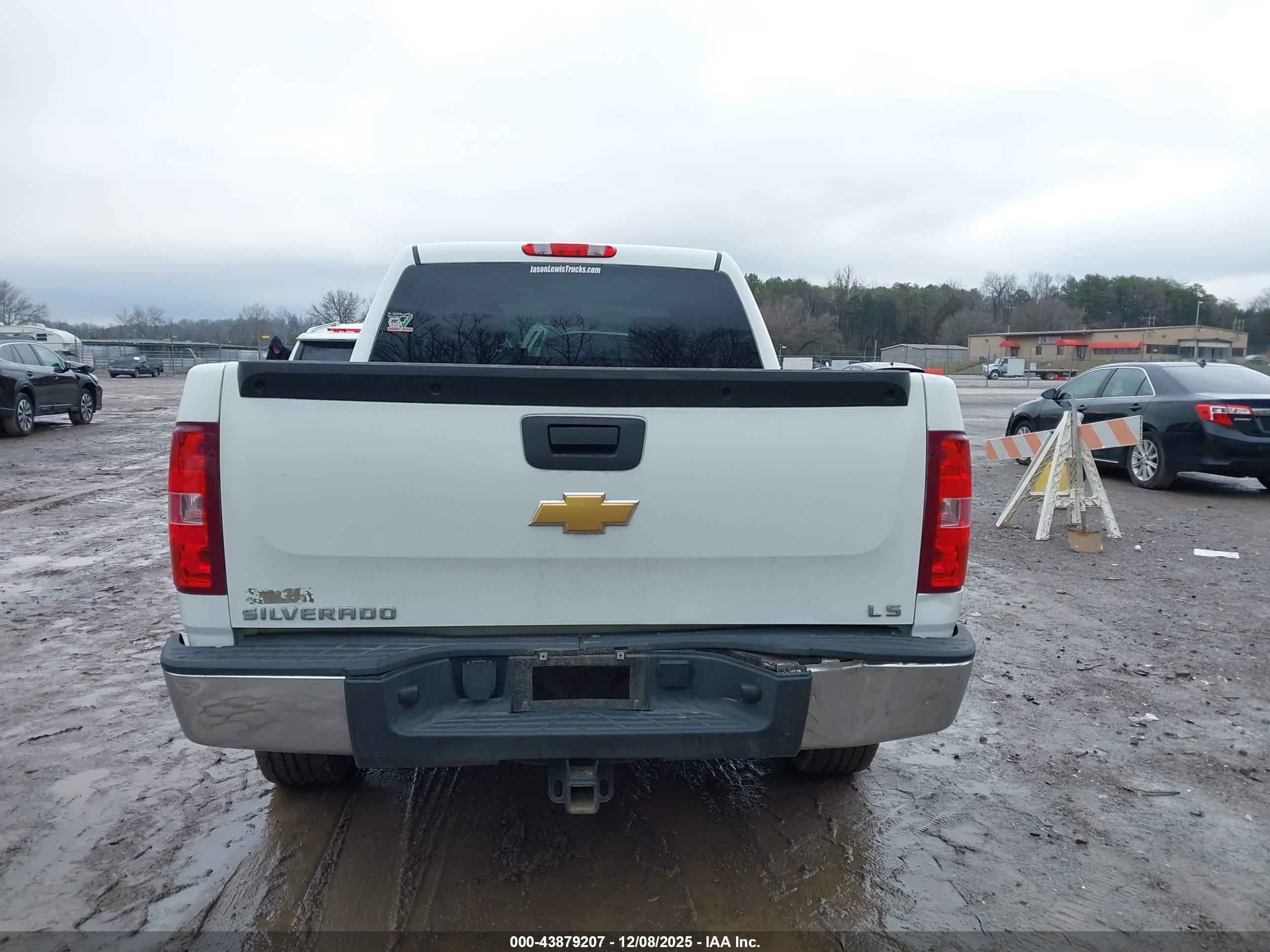2012 Chevrolet Silverado 1500 Ls White vin: 3GCPCREA2CG295579