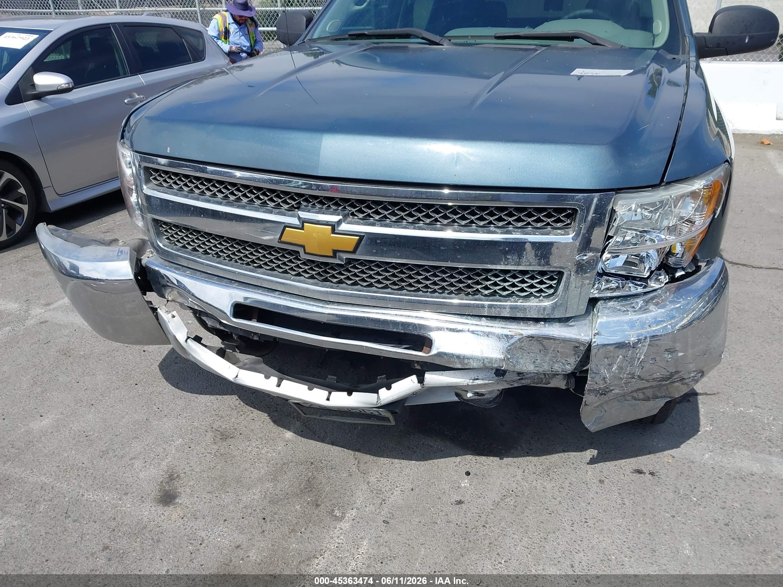 2012 Chevrolet Silverado 1500 Ls Blue vin: 3GCPCREA3CG200348