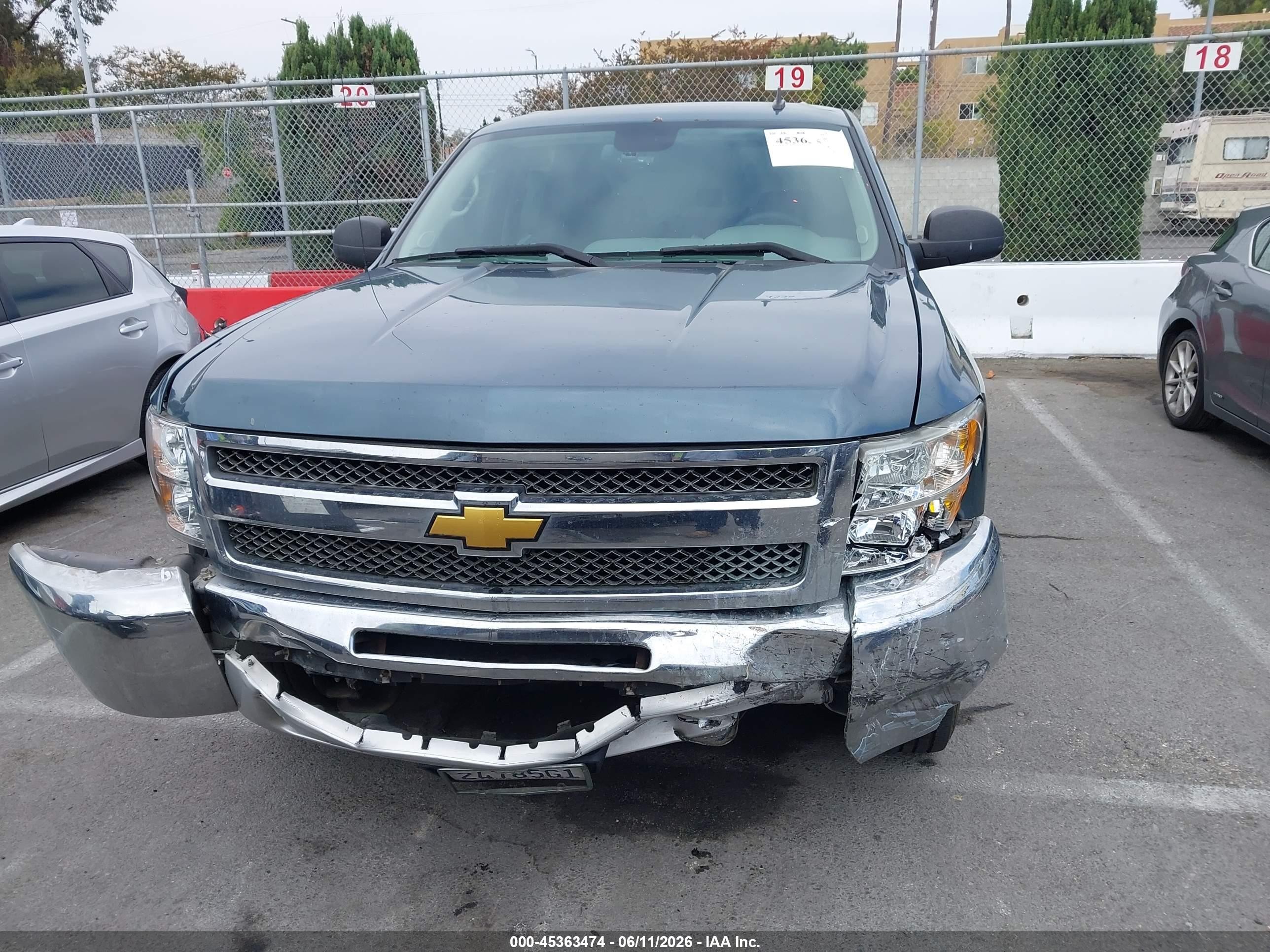 2012 Chevrolet Silverado 1500 Ls Blue vin: 3GCPCREA3CG200348