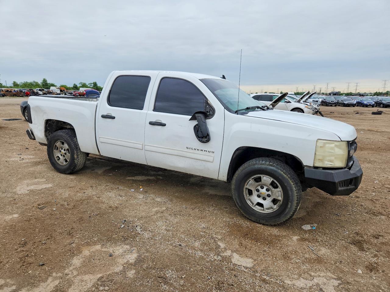 2013 Chevrolet Silverado C1500 Ls White vin: 3GCPCREA3DG330342