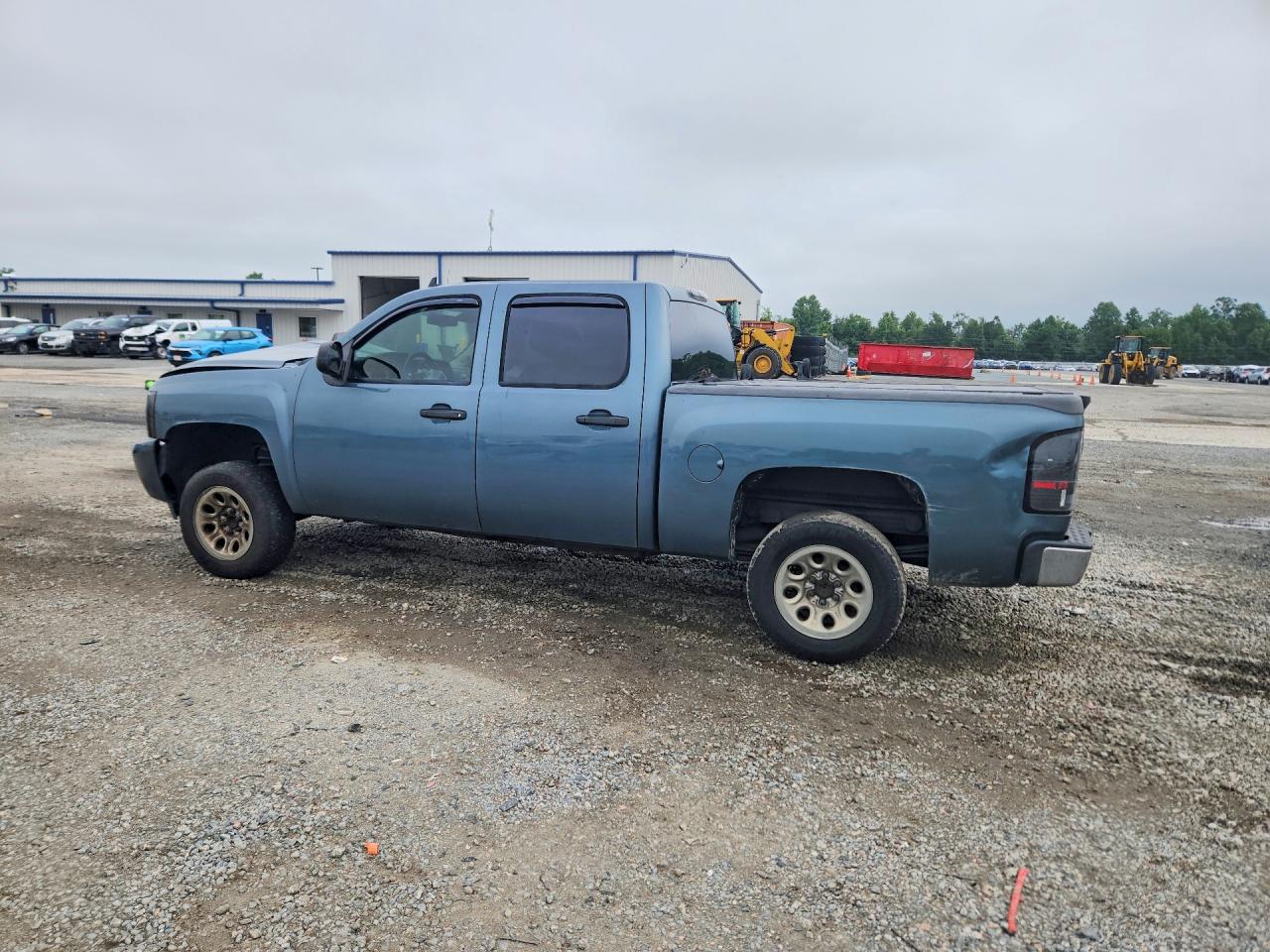 2011 Chevrolet Silverado C1500 Ls Blue vin: 3GCPCREA4BG401125