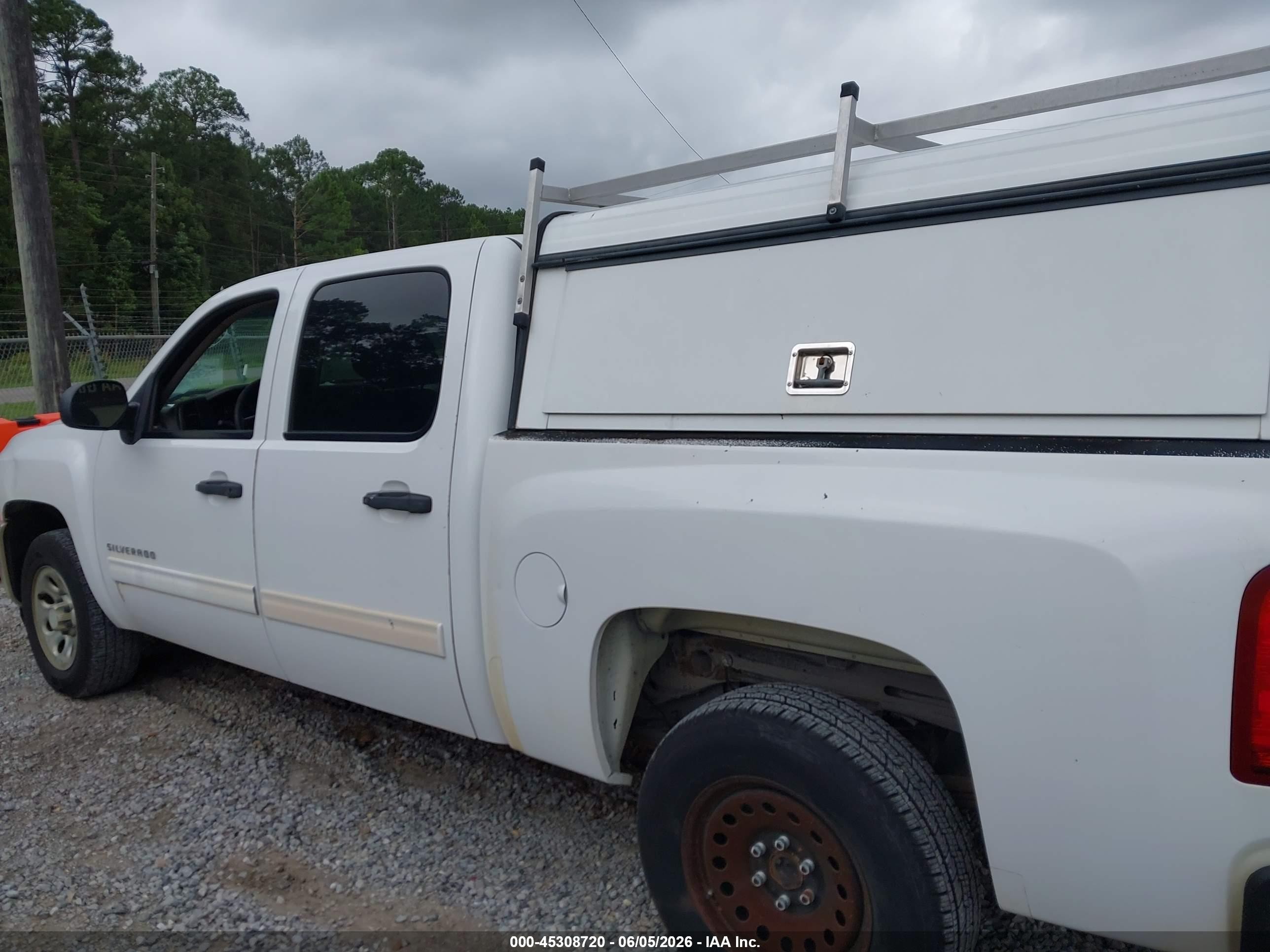 2012 Chevrolet Silverado 1500 Ls White vin: 3GCPCREA5CG123465