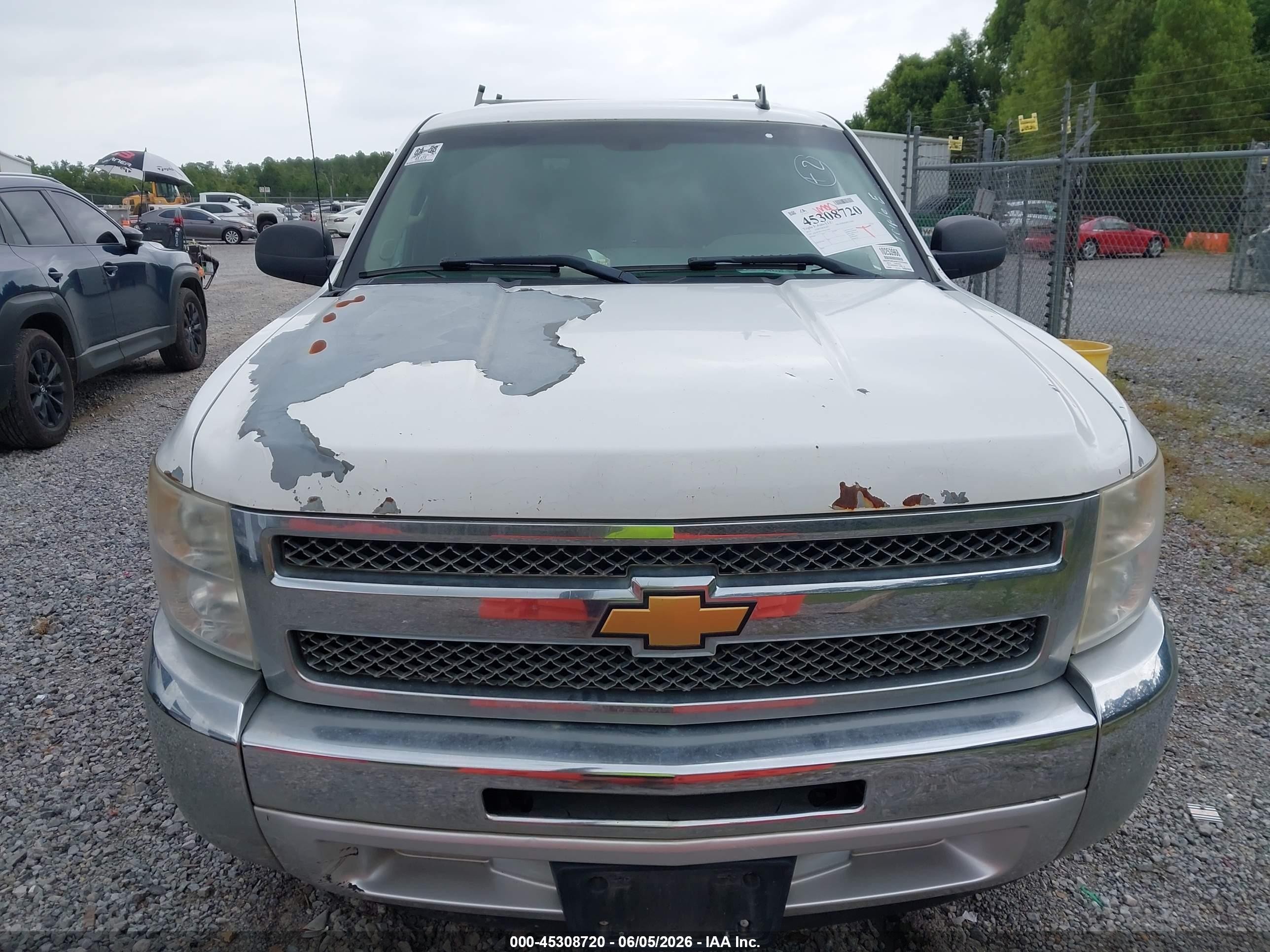 2012 Chevrolet Silverado 1500 Ls White vin: 3GCPCREA5CG123465