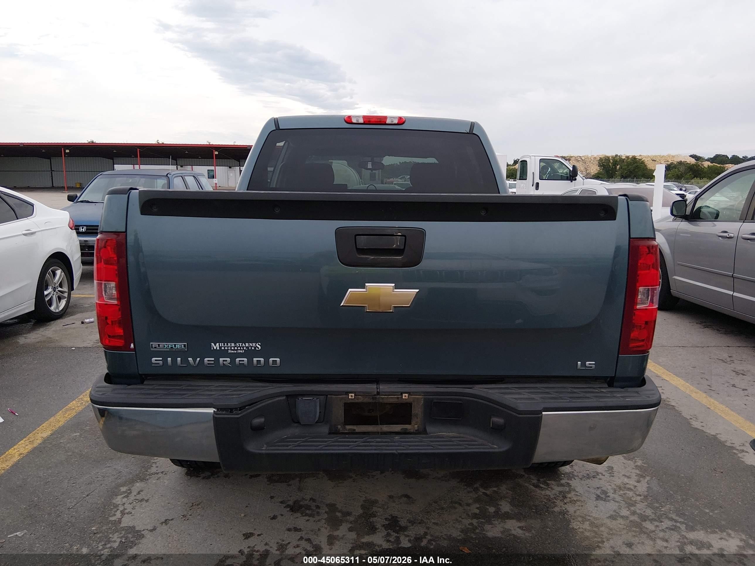 2011 Chevrolet Silverado 1500 Ls Blue vin: 3GCPCREA6BG341932