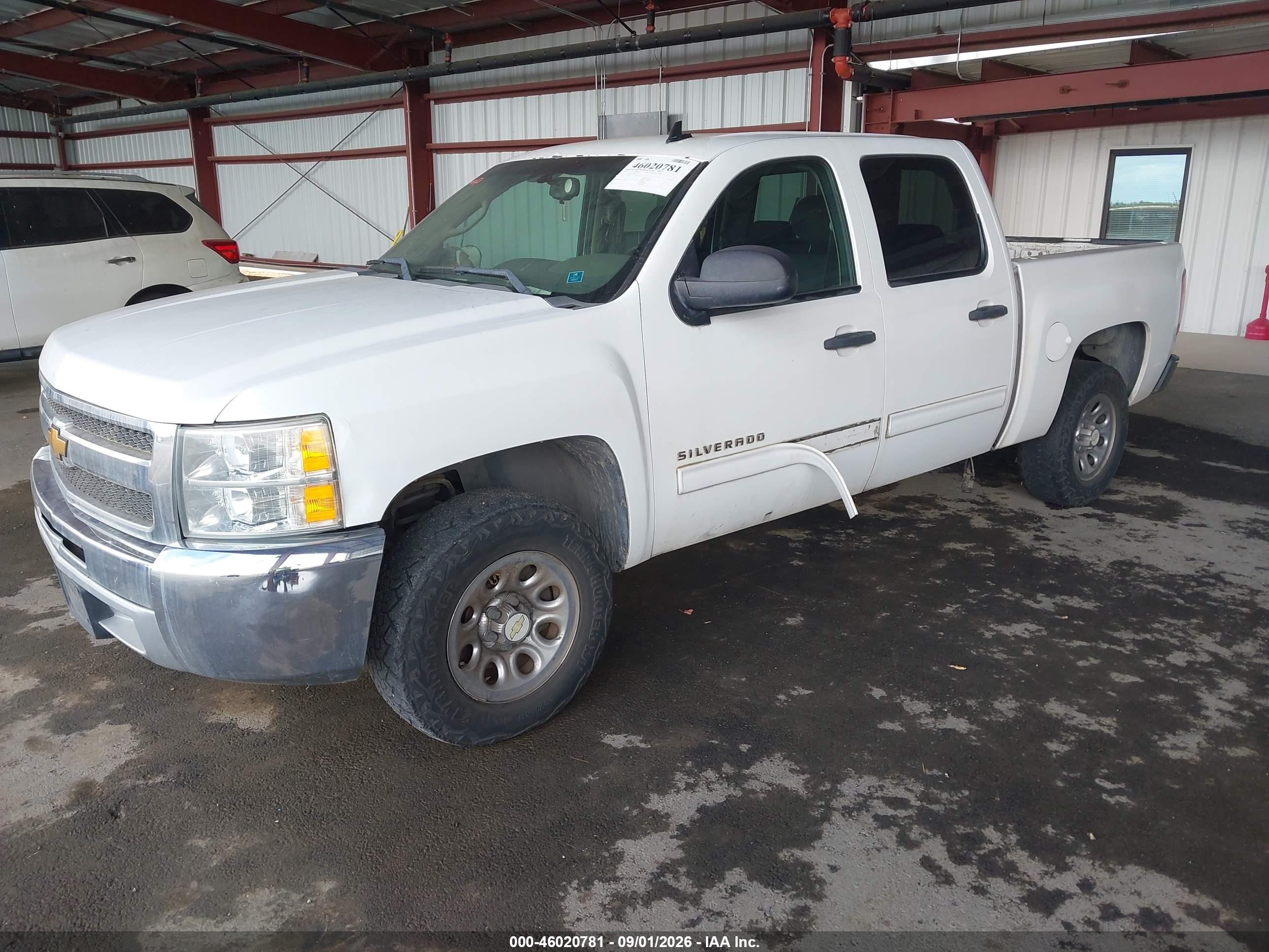 2012 Chevrolet Silverado 1500 Ls White vin: 3GCPCREA6CG127332