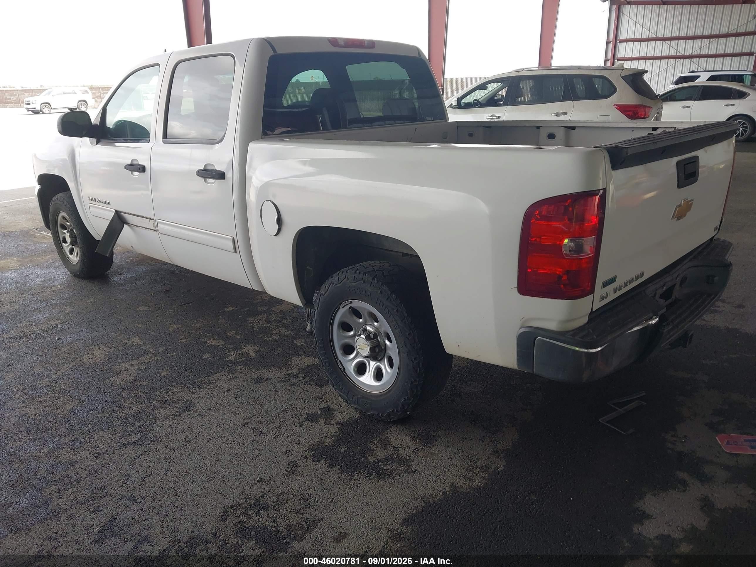2012 Chevrolet Silverado 1500 Ls White vin: 3GCPCREA6CG127332