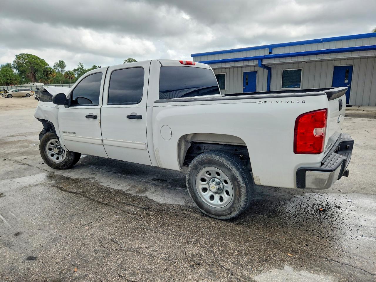 2012 Chevrolet Silverado C1500 Ls White vin: 3GCPCREA6CG229715