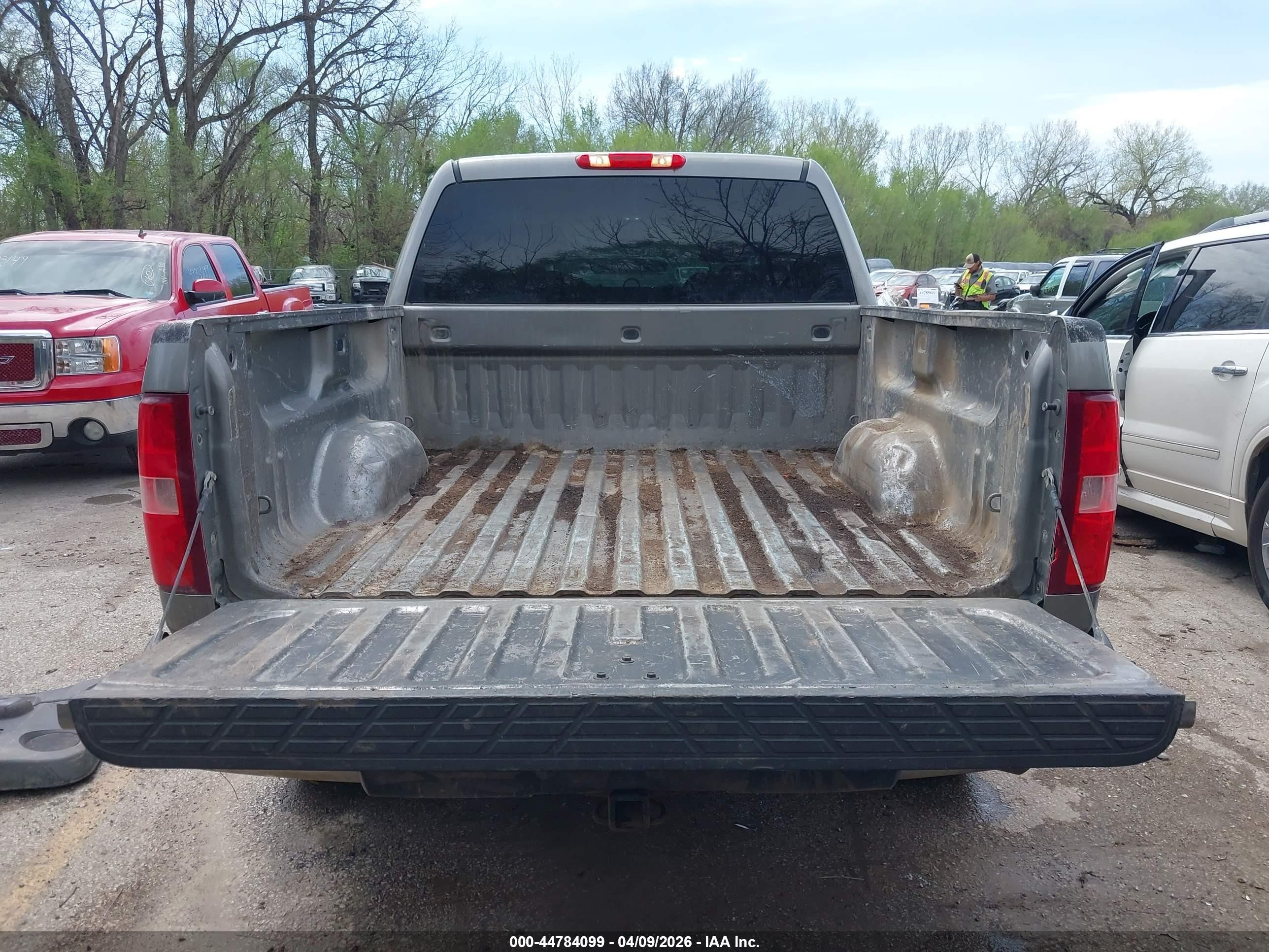 2013 Chevrolet Silverado 1500 Ls Gray vin: 3GCPCREA6DG181585